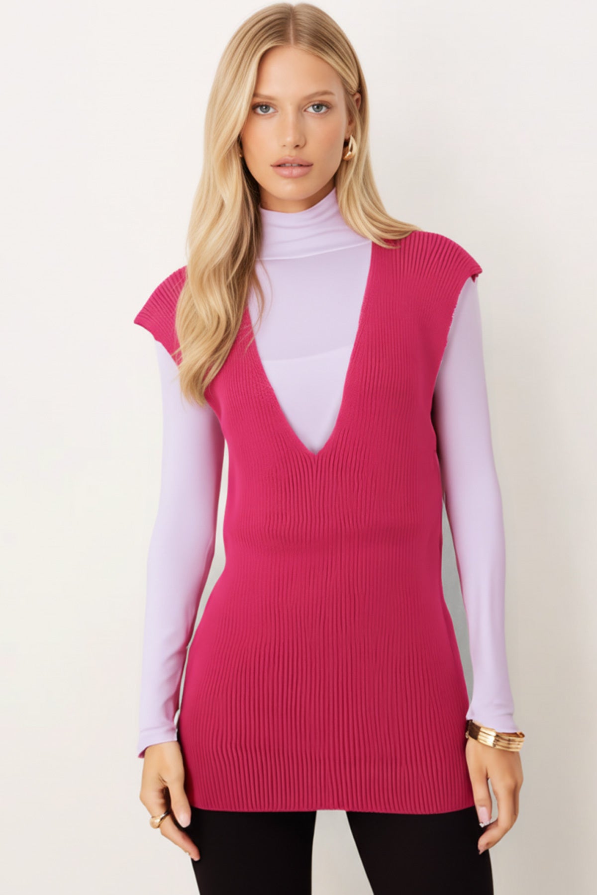 Women's Fuchsia V-Neck Selanik Knitted Knitwear Sweater ARM-26K136005