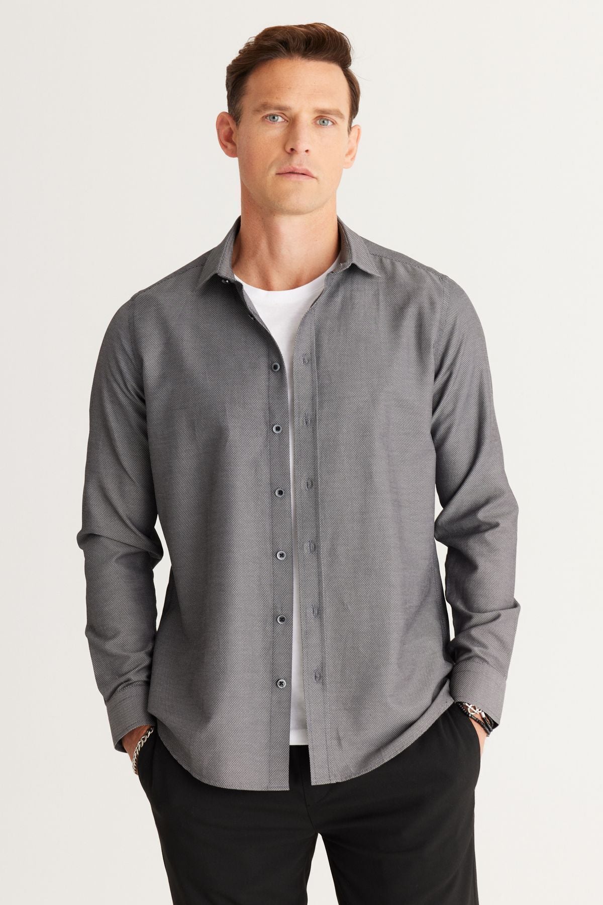 Men's black slim fit narrow -cut classic collar Amesticated cotton shirt