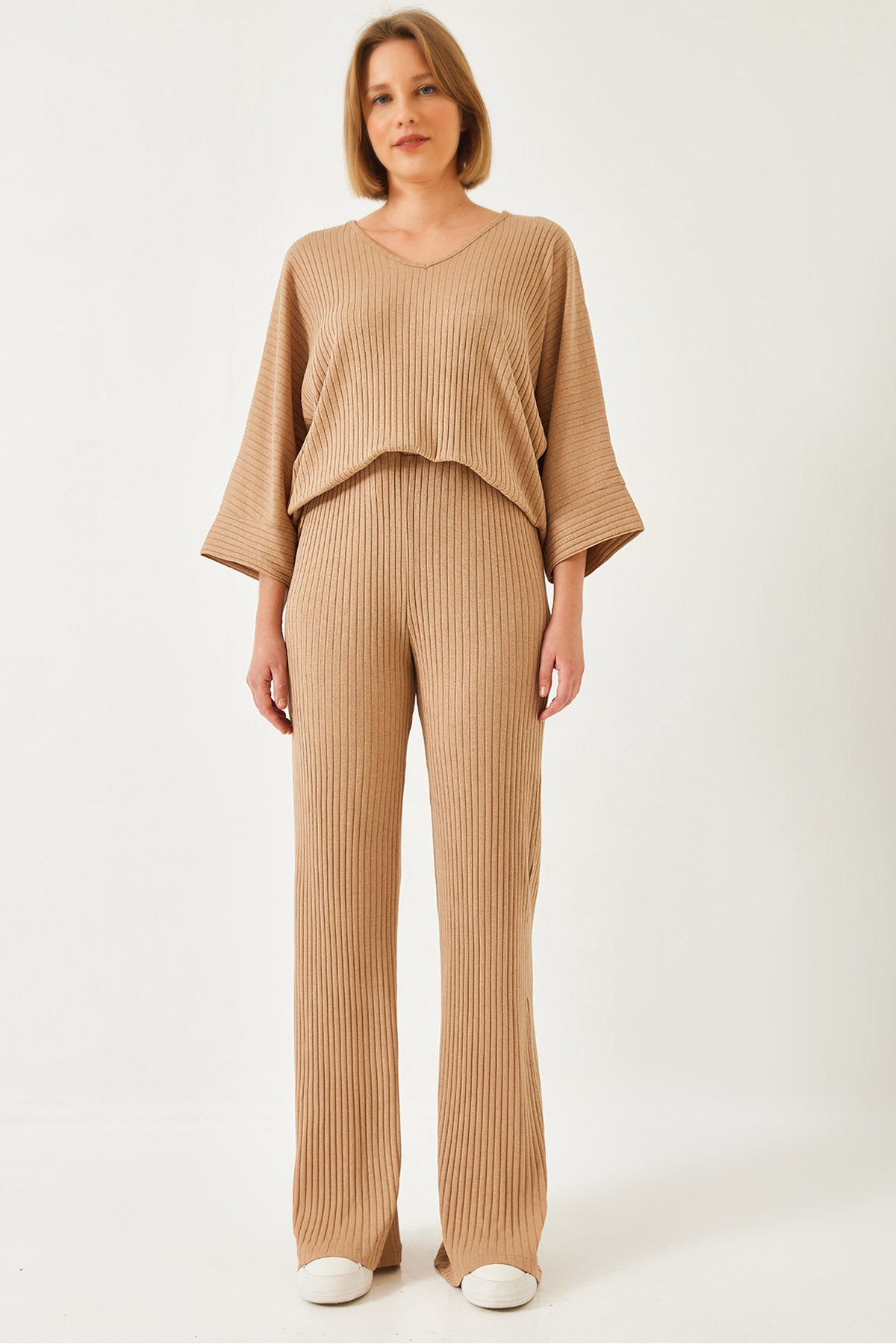 Women's V-Neck Camisole Bottom Top Set 60901032