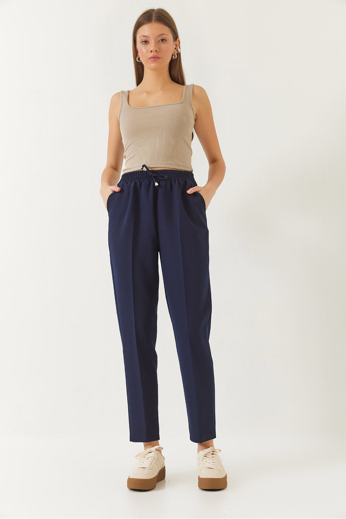 Carrot slaughter pants with double pockets with a woman waist rubber 80178 60271079