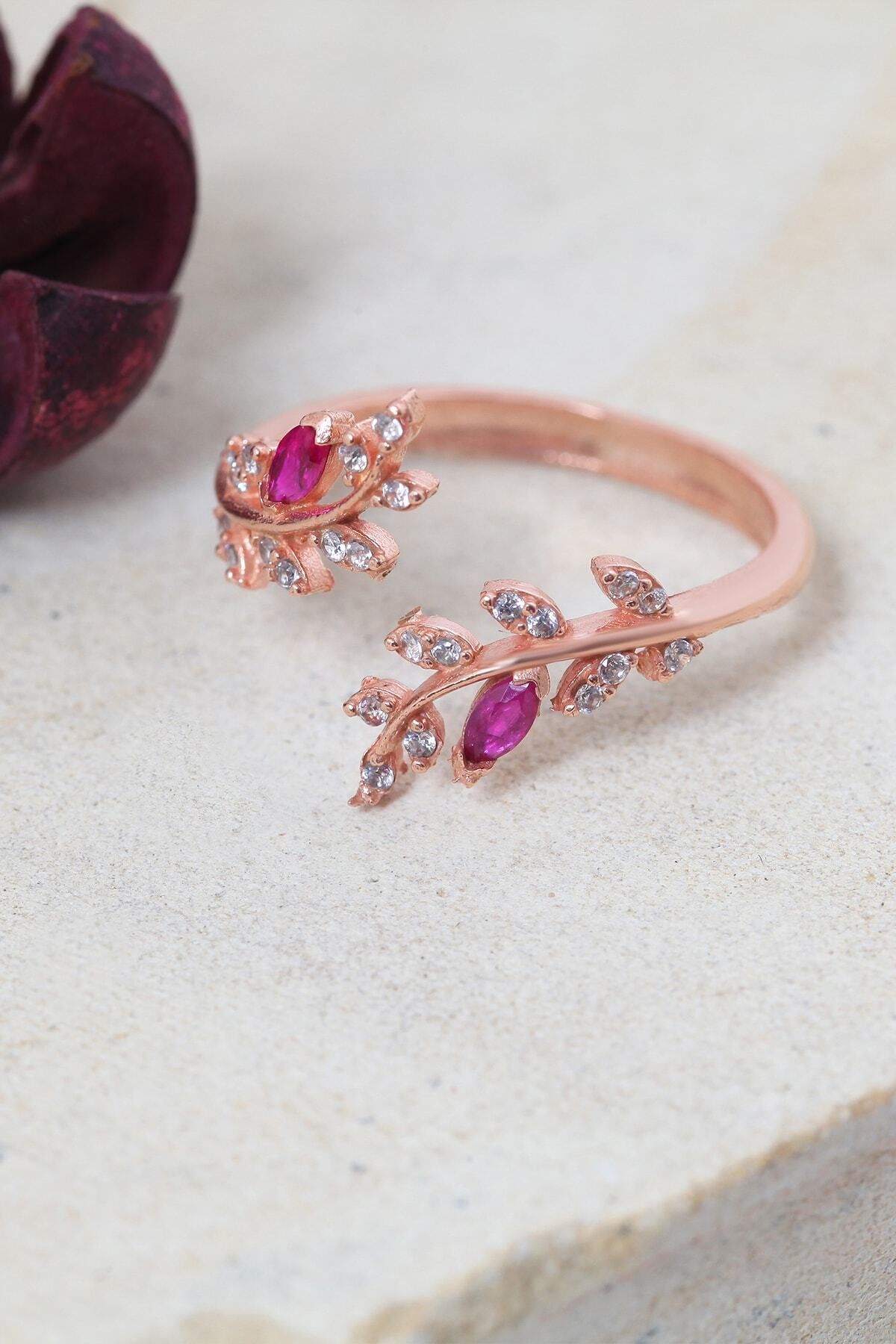 Acacia Flower Fuchsia Adjustable 14 K Rose Gold Plated Woman Ring