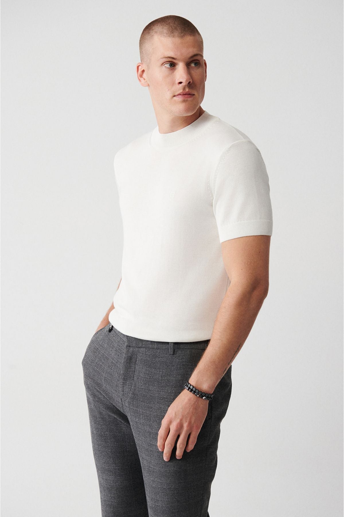 Men's Ecru Half Fisherman Collar Short Sleeve Knitwear T-Shirt B005025