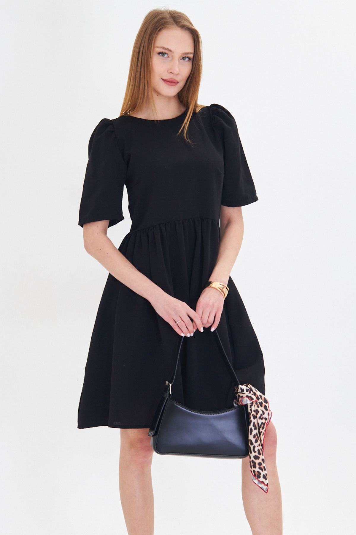 Female black zero-collar background watermelon arm waist shirred dress Arm-25y001009