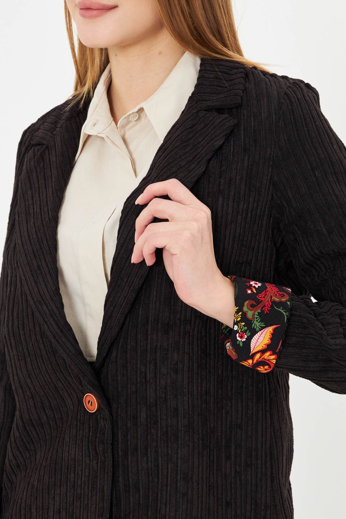 Female Black Sleeve Patterned Single button Velvet Jacket ARM-24K001056