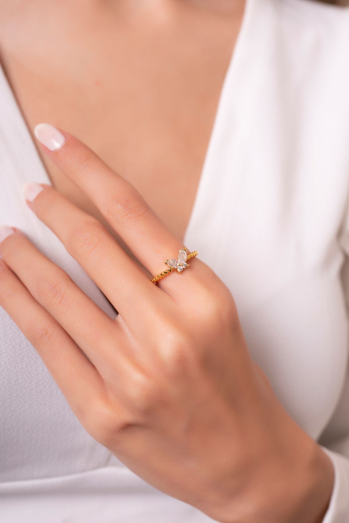 14K gold coating with butterfly motif adjustable size female ring