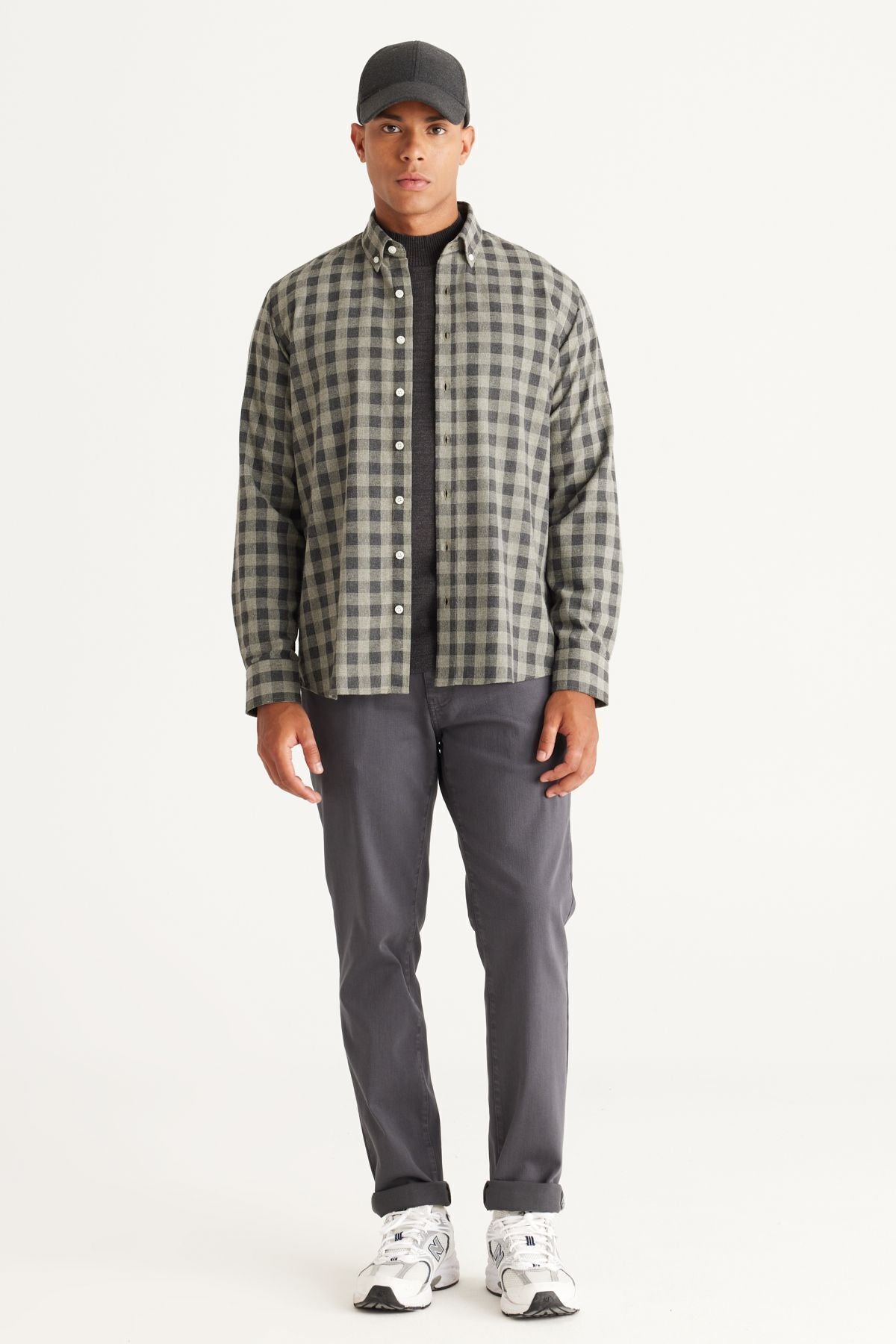 Men's anthracite-green comfort fit comfortable cut buttoned collar checkered shirt