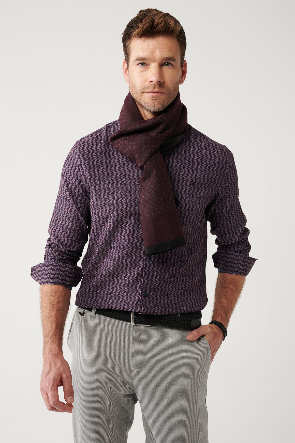 Flexible Cotton Shirt with Men's Bordeaux Buttoned Neck Pattern A32Y2145