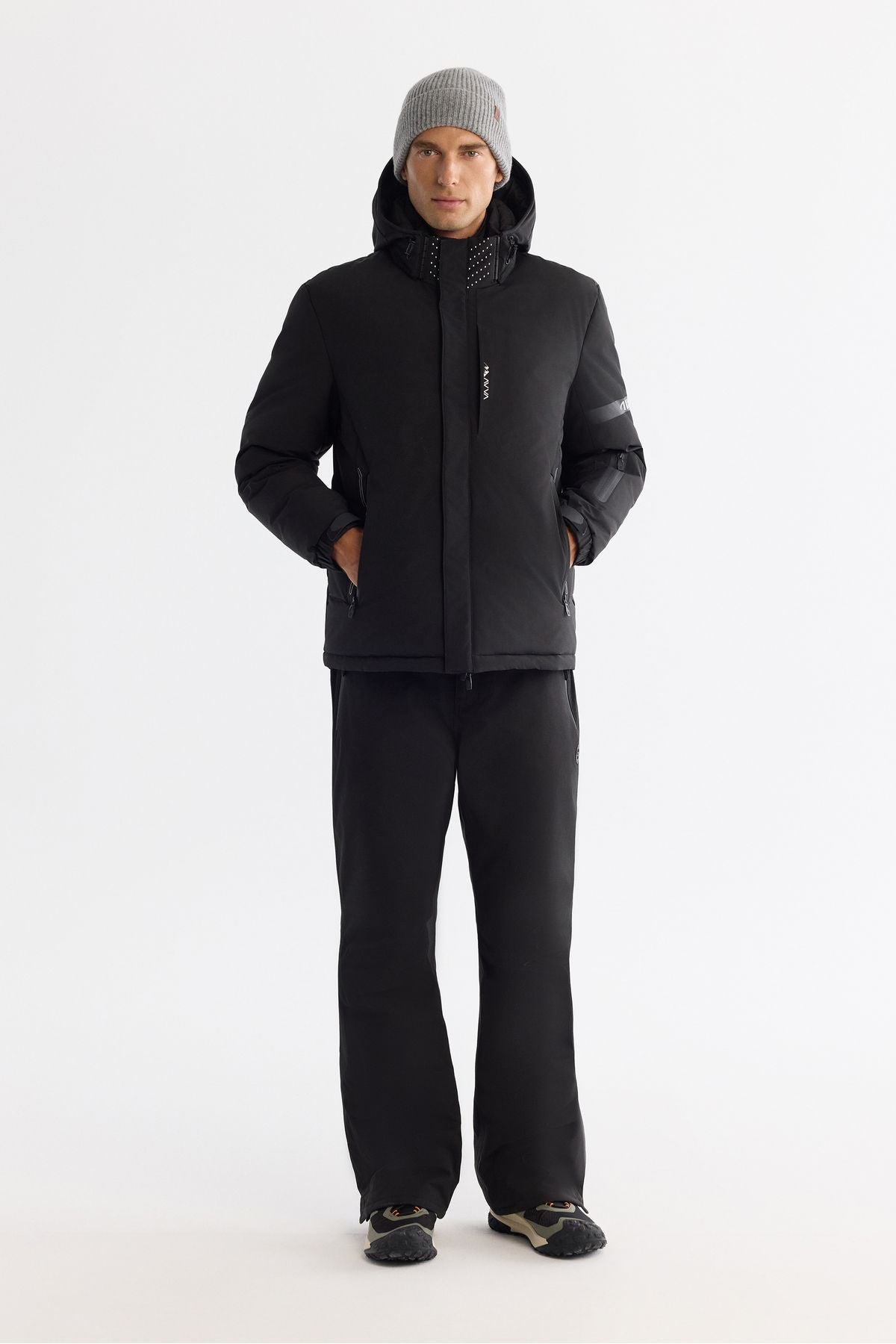 Men's black hooded water repulsion windproof -20 degrees resistant swelling ski coat A42y6159