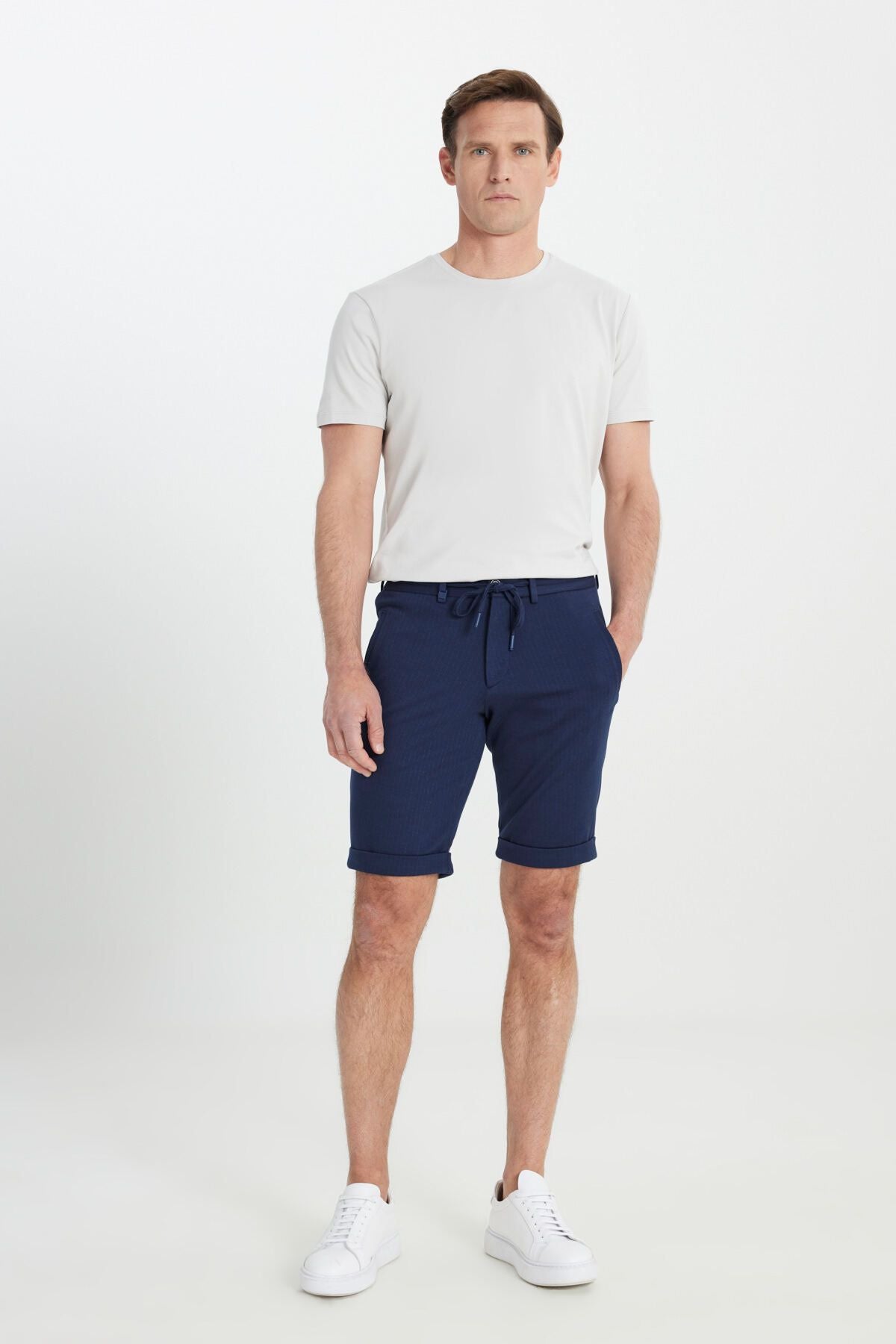 Men's navy blue cotton slim fit narrow cutting waist tied -up side pocket striped shorts