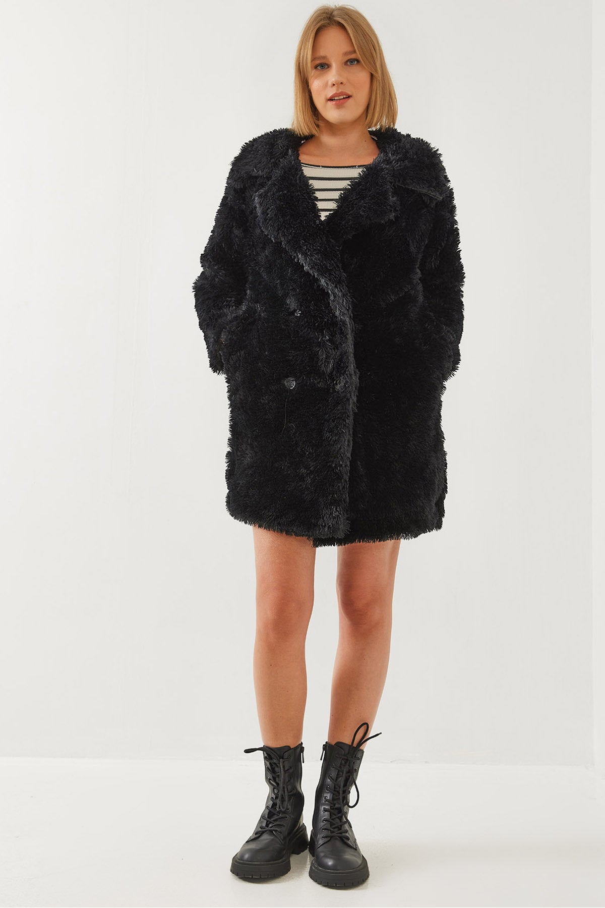 Women's Button Detailed Plush Coat 2480 60351114