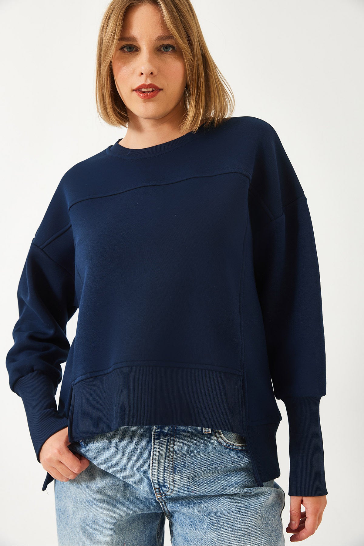 Women's Three Thread Raised Oversize Sweatshirt 60031024