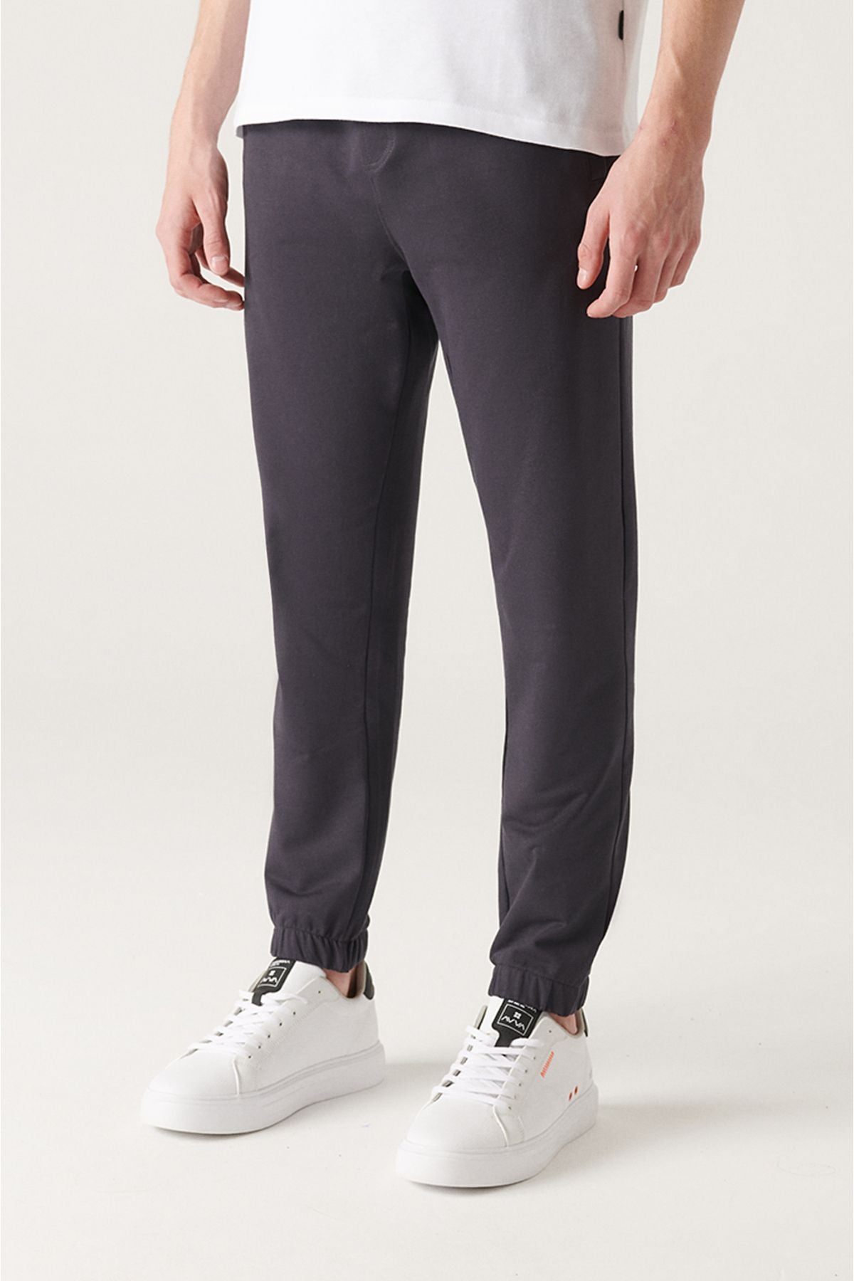 Men's anthracite waist laced with a pocket of the cotton tracksuits with 2 -IP Cotton Tire E003403