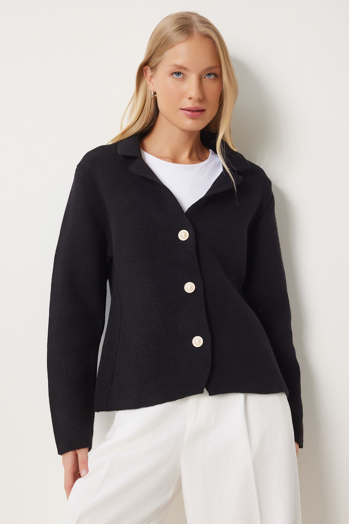 Women's black pearl button detailed knitwear cardigan jacket yu00019