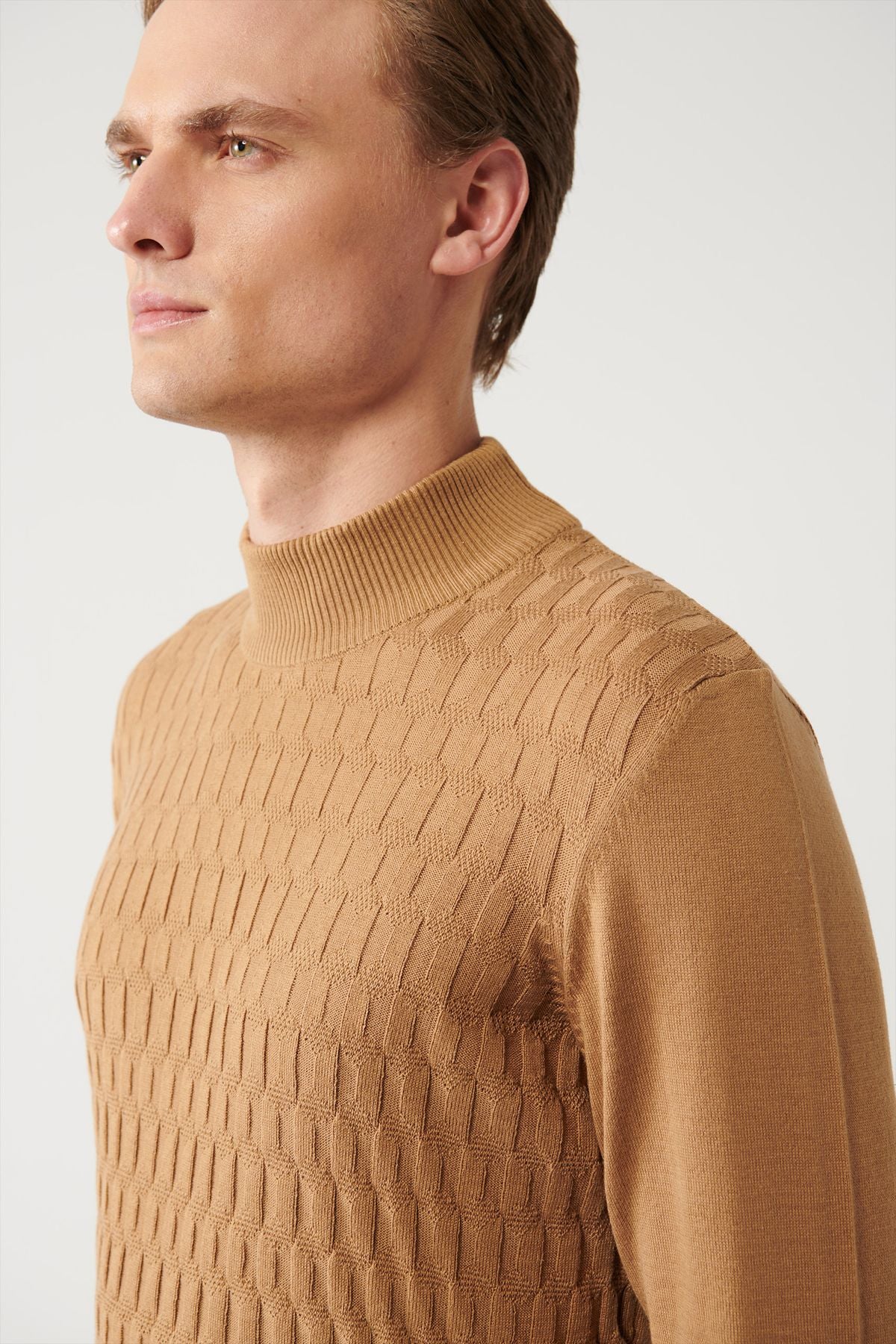 Men's camel half fisherman collar cotton knitwear sweater E005106