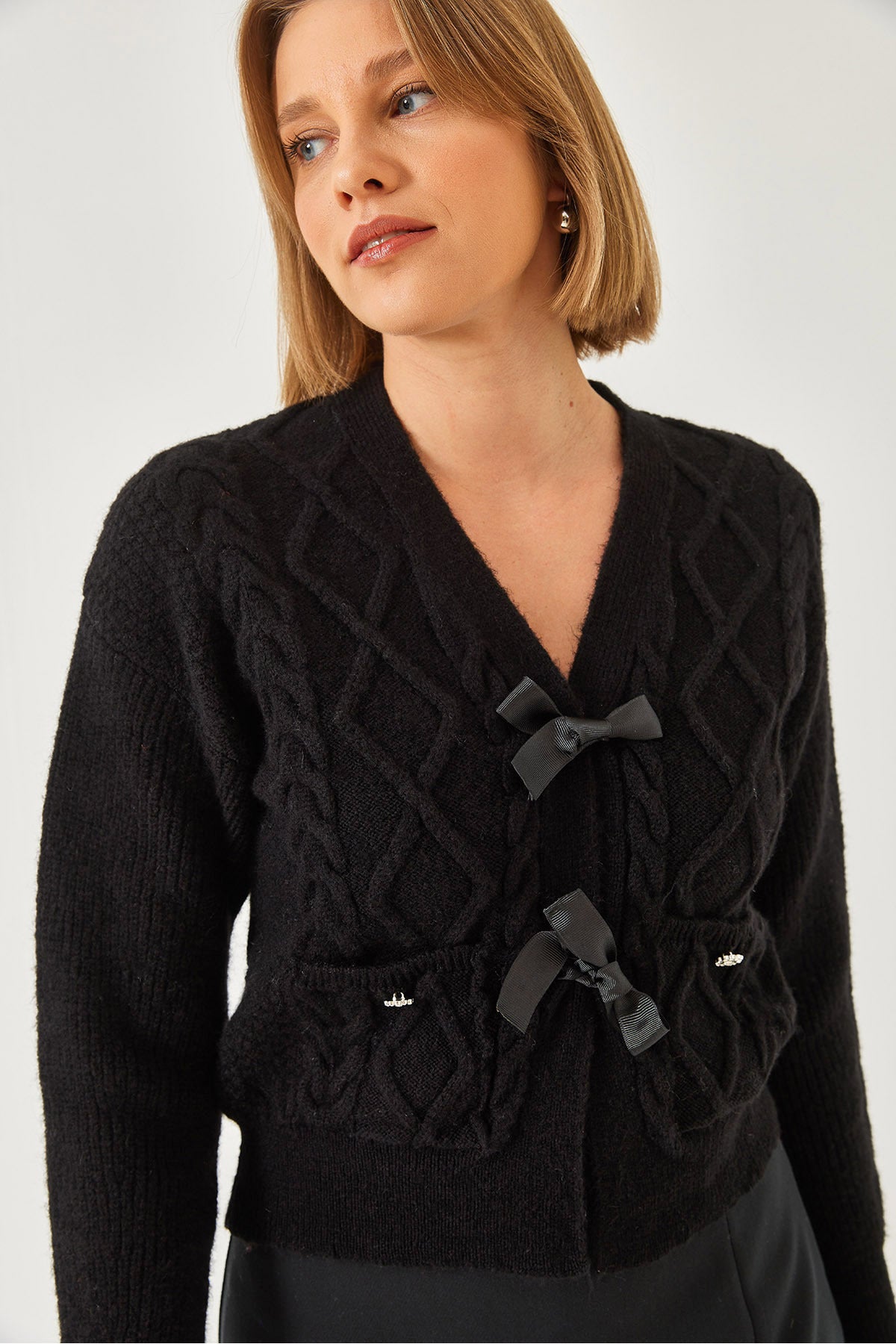 Women's Bow Front Pocket Knitwear Cardigan 20247544