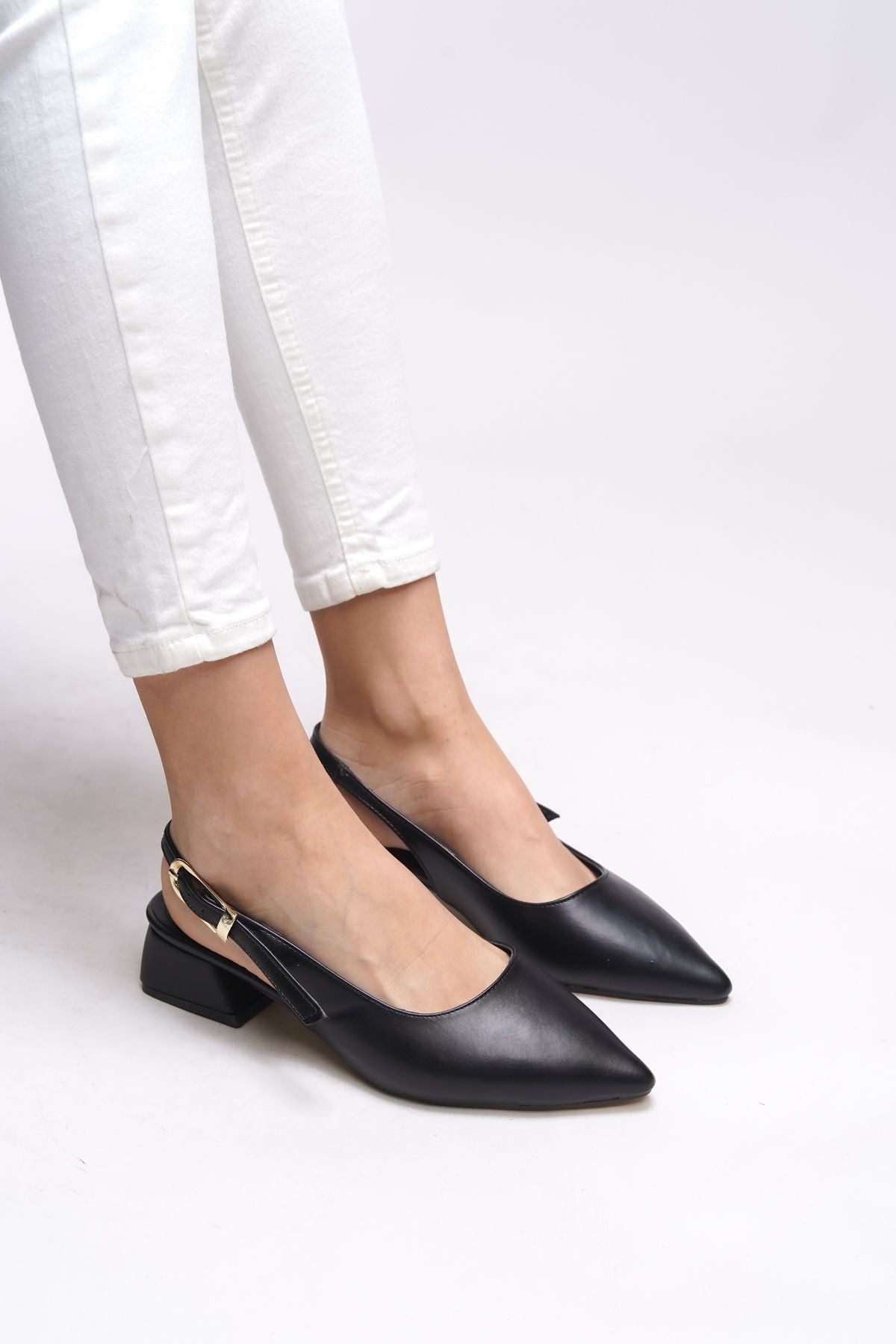Tyltora Behind the Back of Woman Open Pointed Nose Heeled Shoes 0012303 Black Skin