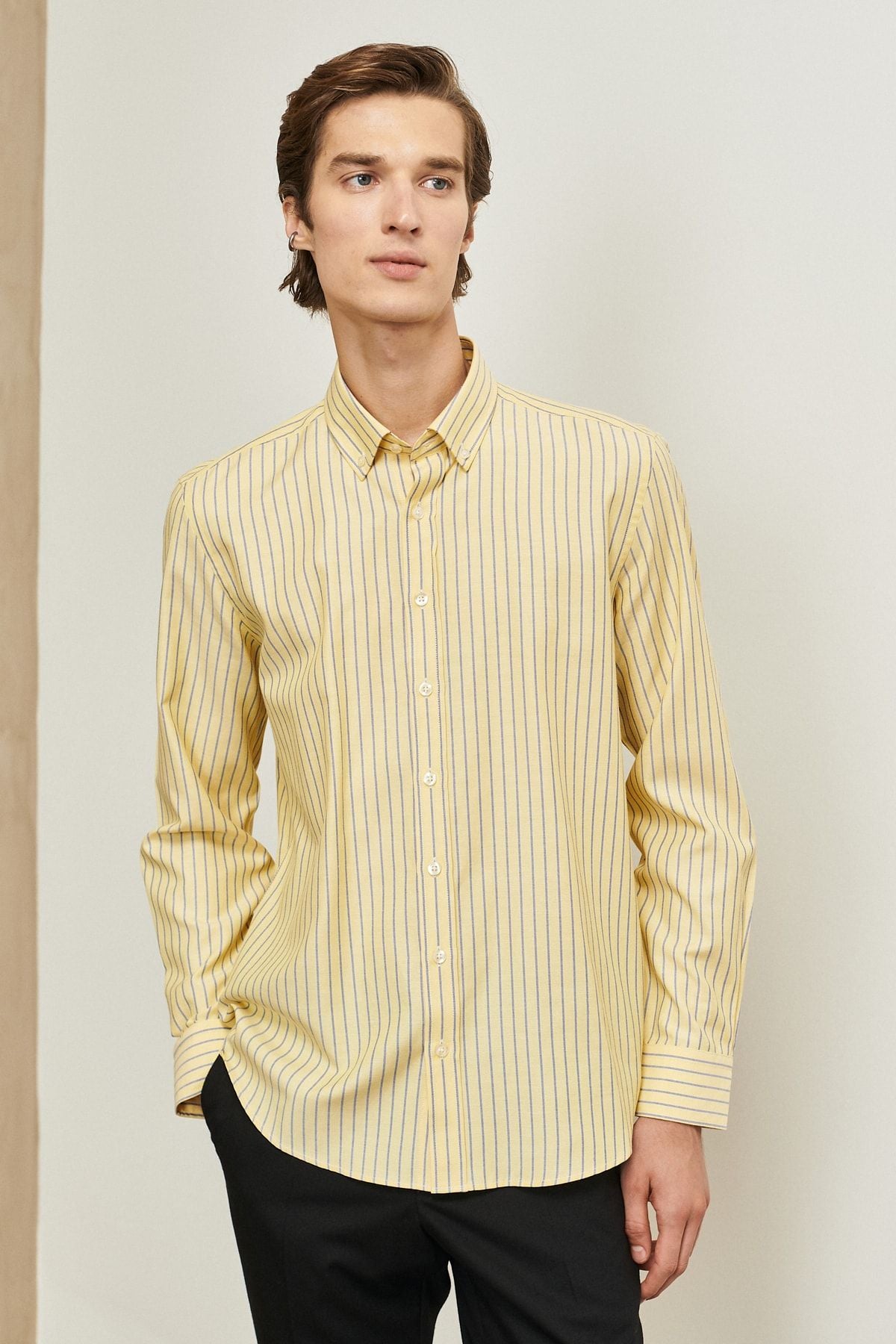 Men's Yellow-Lacivert Slim Fit Narrow Cutting Buttoned Neckline Shirt