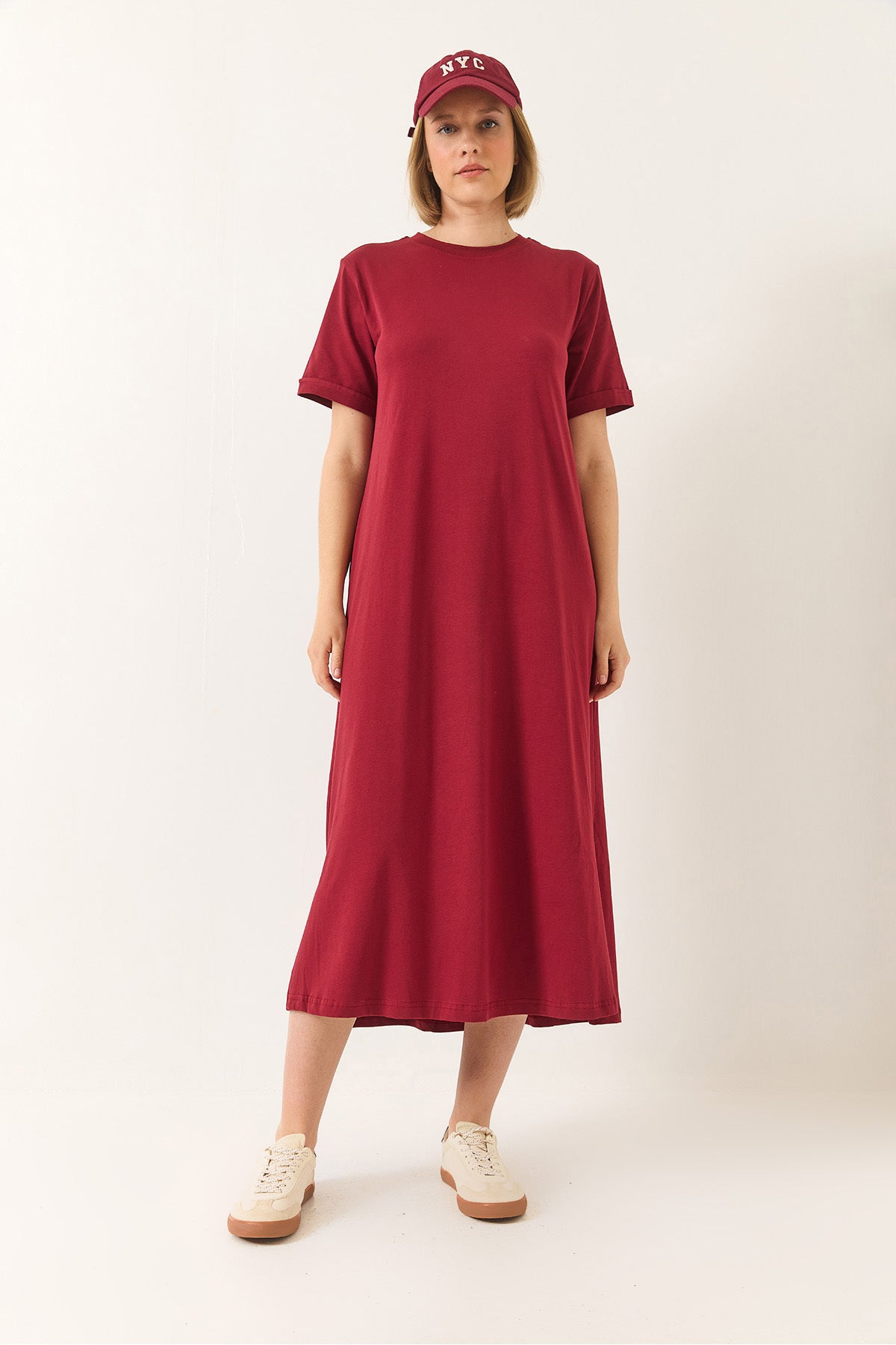 Women's Crew Neck Short Sleeve Long Basic Dress with Pocket Detail 60283192