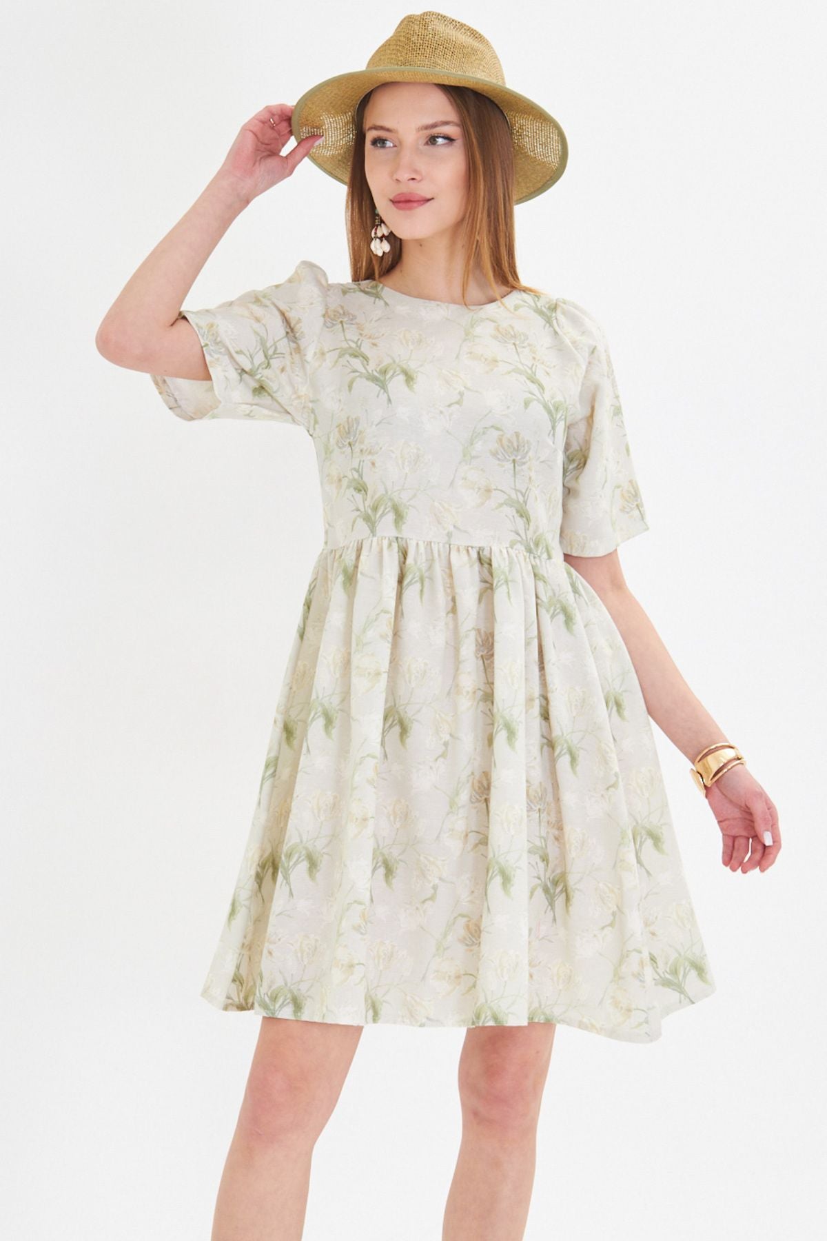 Female Beige Zero Back Back Zipper Watermelon Waist Waist Shirred Dress ARM-25Y001009