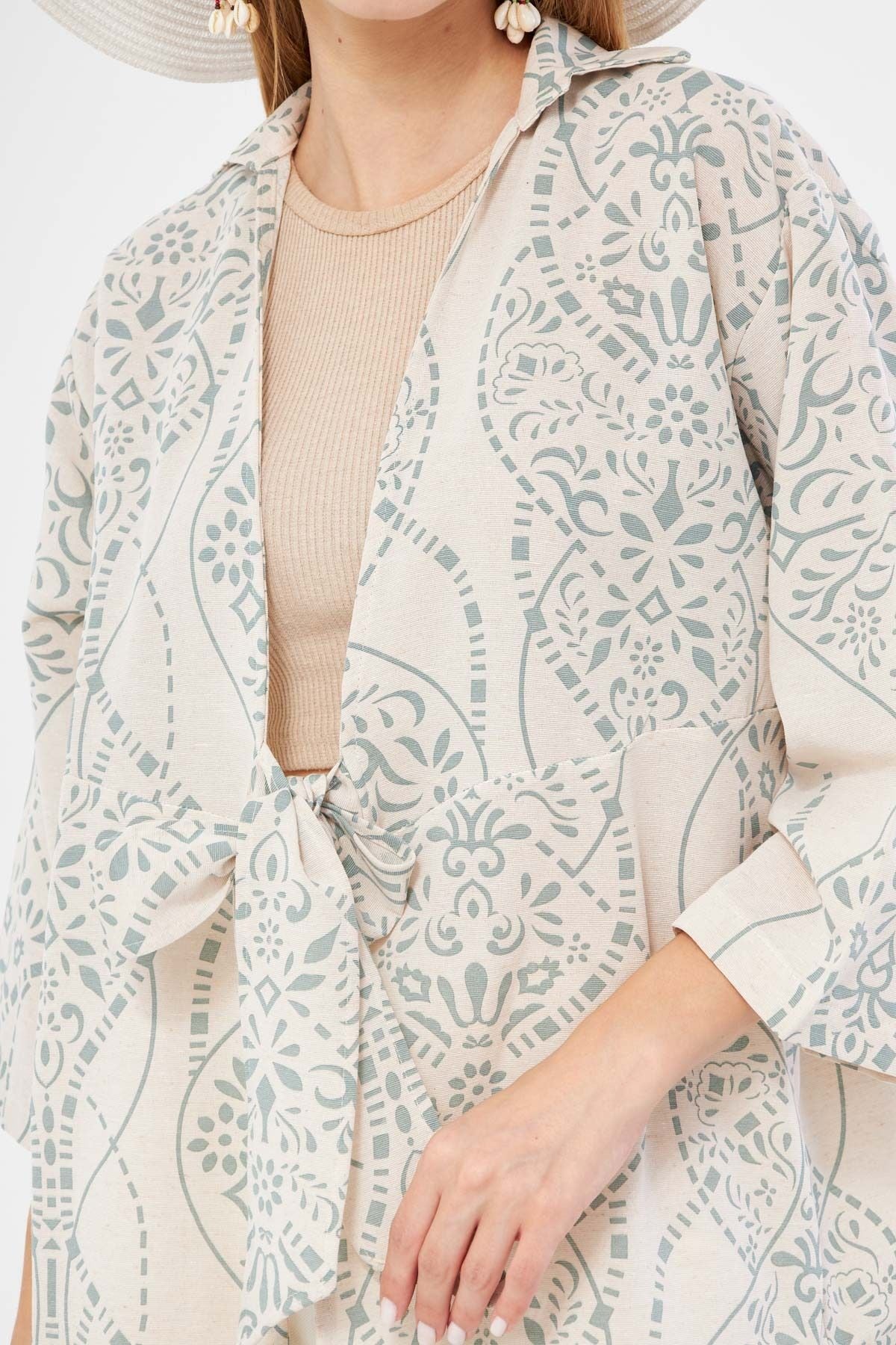 Female turquoise patterned linen-looking front-binding kimono shirt ARM-24Y001079
