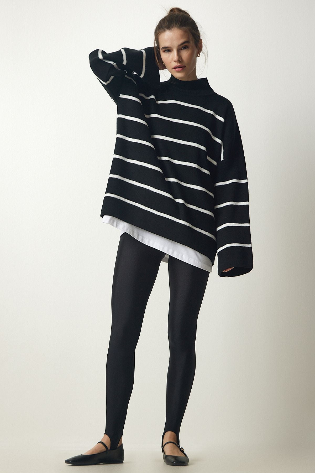 Woman black upright collar striped oversize knitwear sweater NF00076