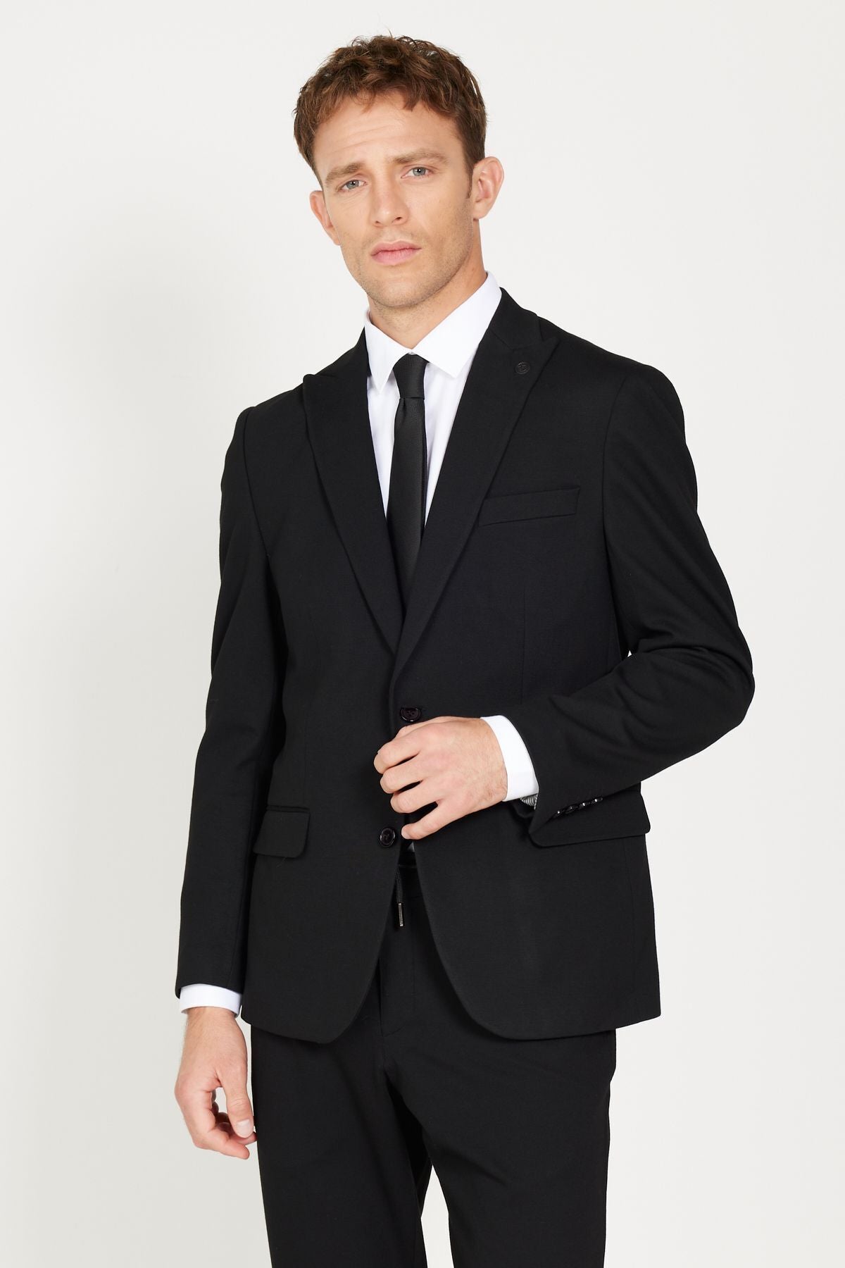 Men's Black Slim Fit Narrow Cut Swallow Collar Patterned Suit
