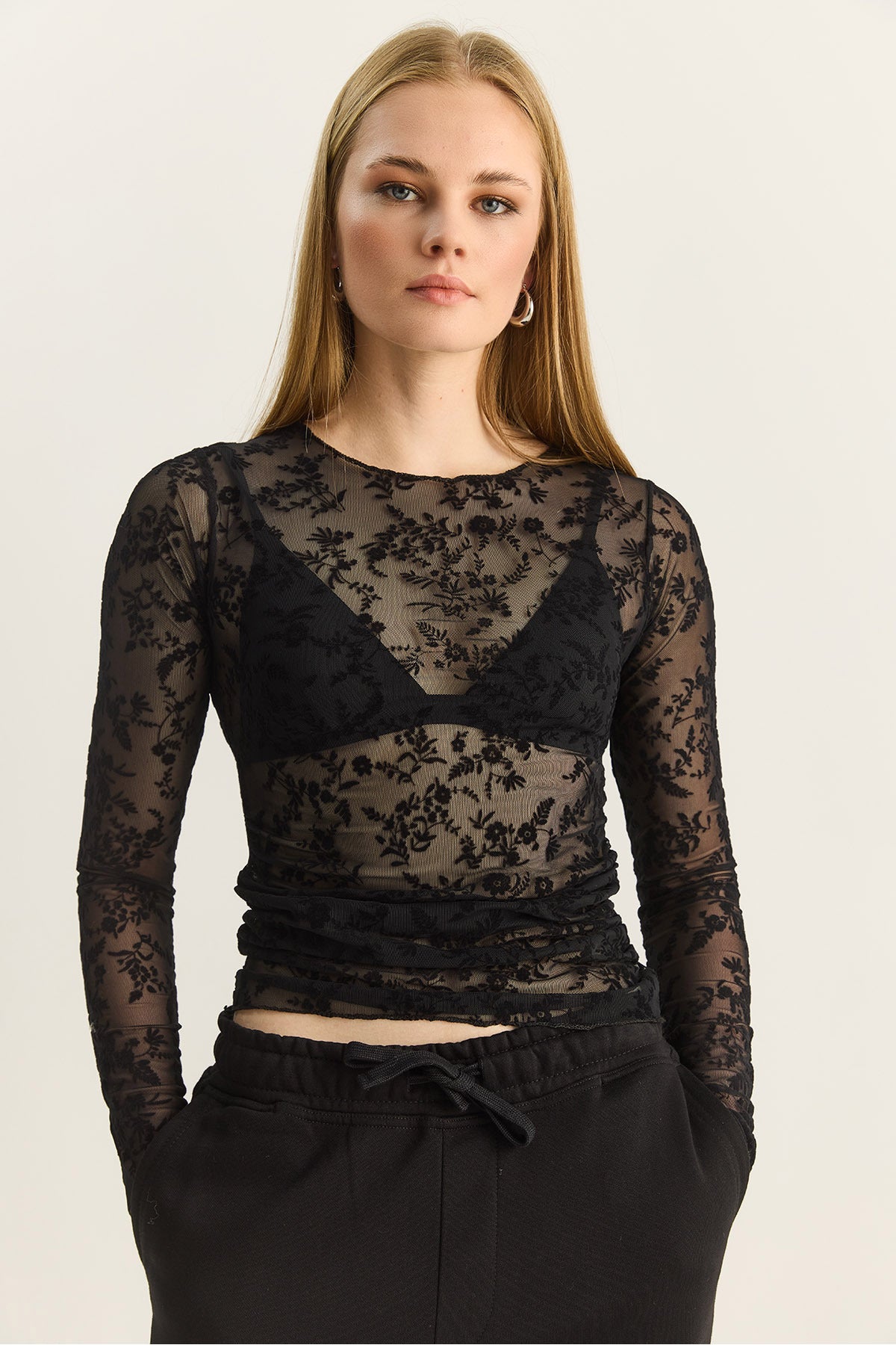 Women's Crew Neck Gathered Sides Flower Patterned Transparent Tulle Blouse 6114 60283924