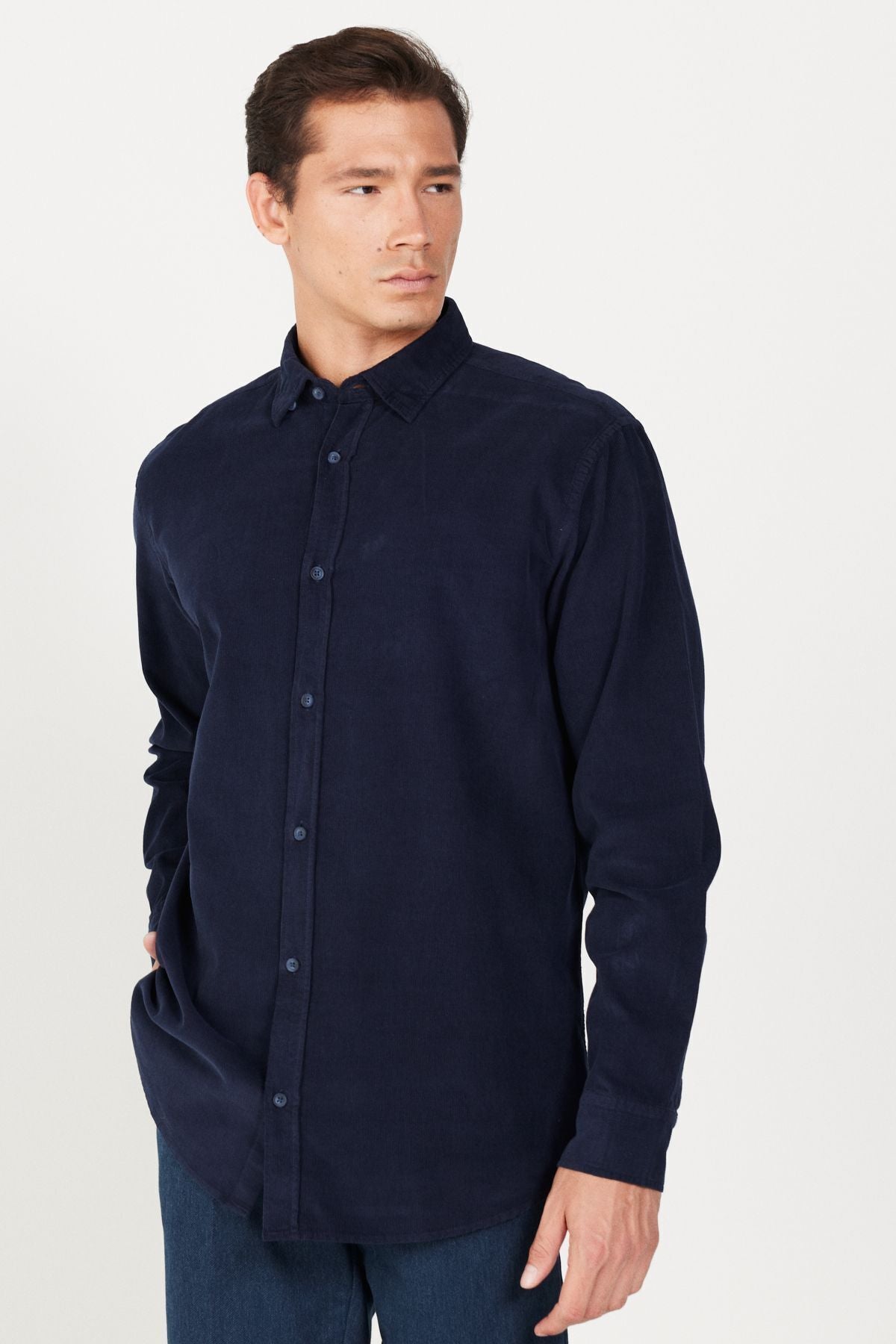 Men's Navy Blue Comfort Fit Casual Cut Hidden buttoned collar 100 %cotton shirt