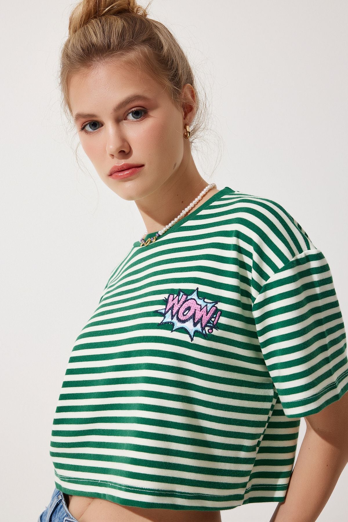 Female Green Embroidery Detailed Striped 100 %Cotton Crop knitting T-shirt CR00436