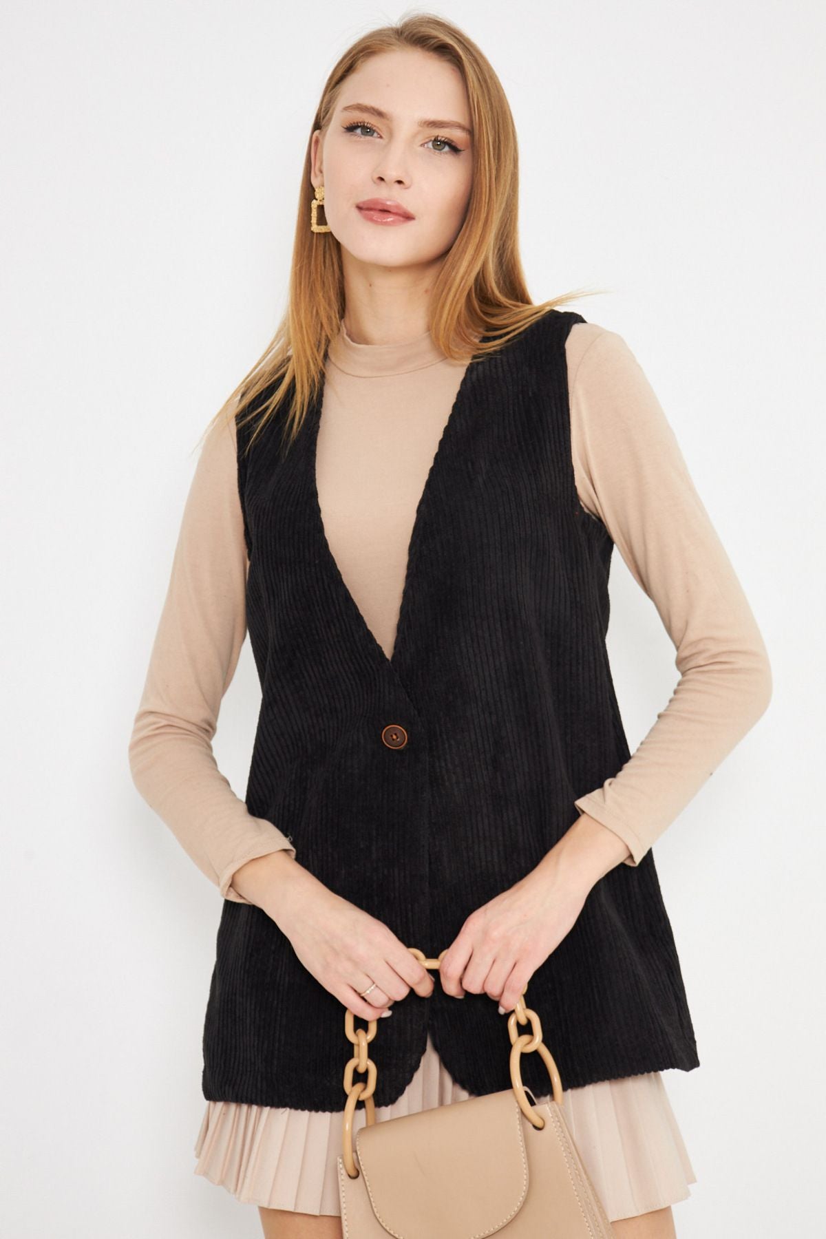 Female Black V-Neck Single Button Oversizle Thick Wick Velvet Vest Arm-25k001016