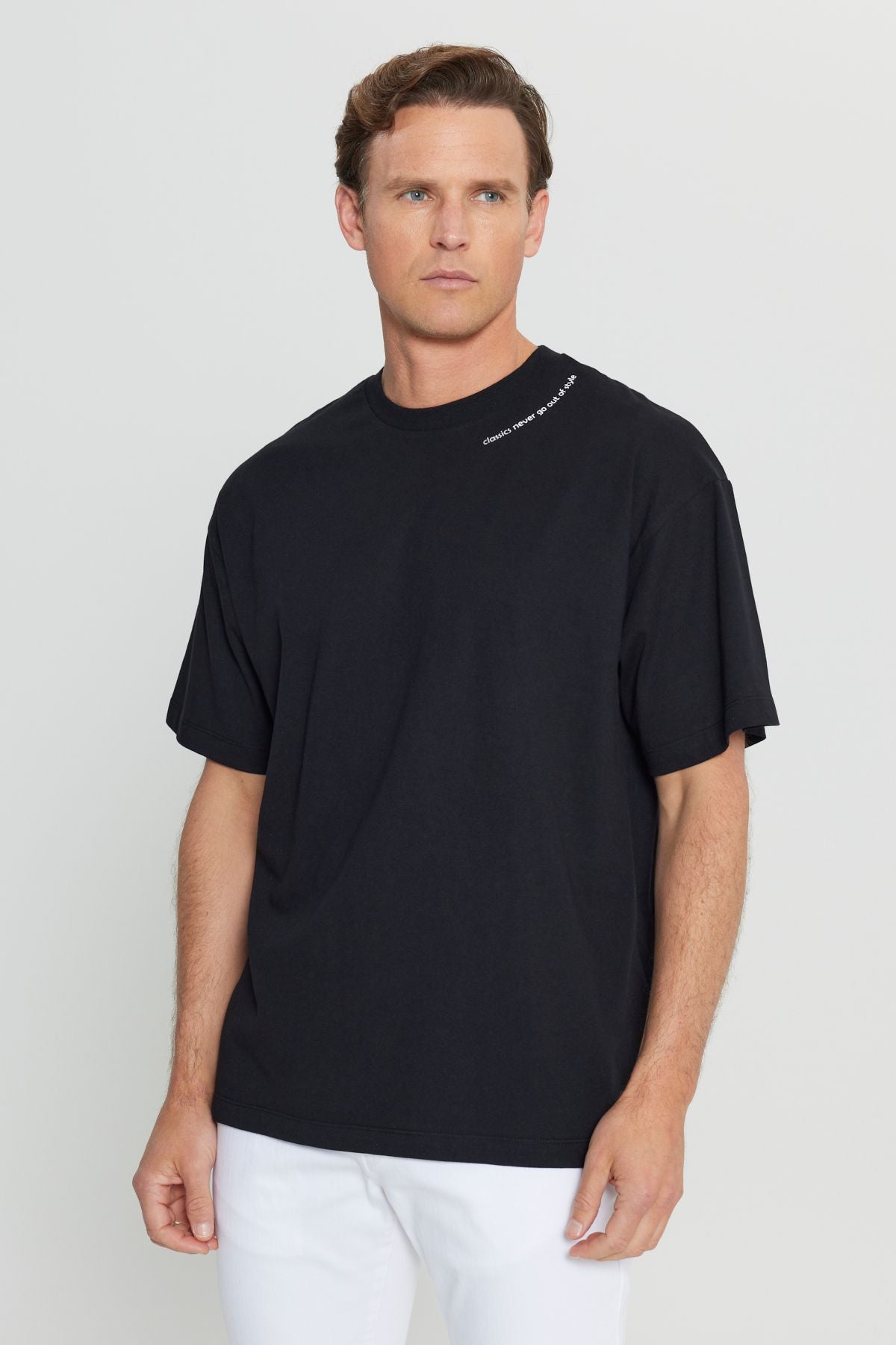 Men's black 100 %cotton overlooking fit comfortable cut bike collar printed T -shirt