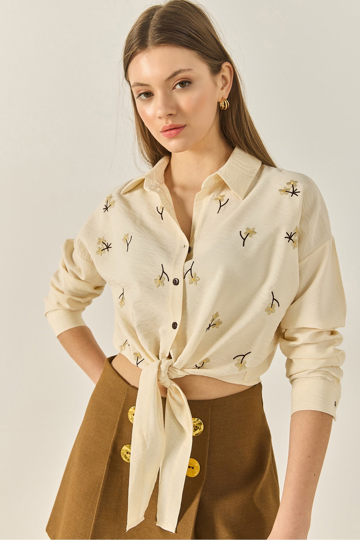 Women's Daisy Embroidered Tie Detailed Short Viscose Shirt MG6282 60283243