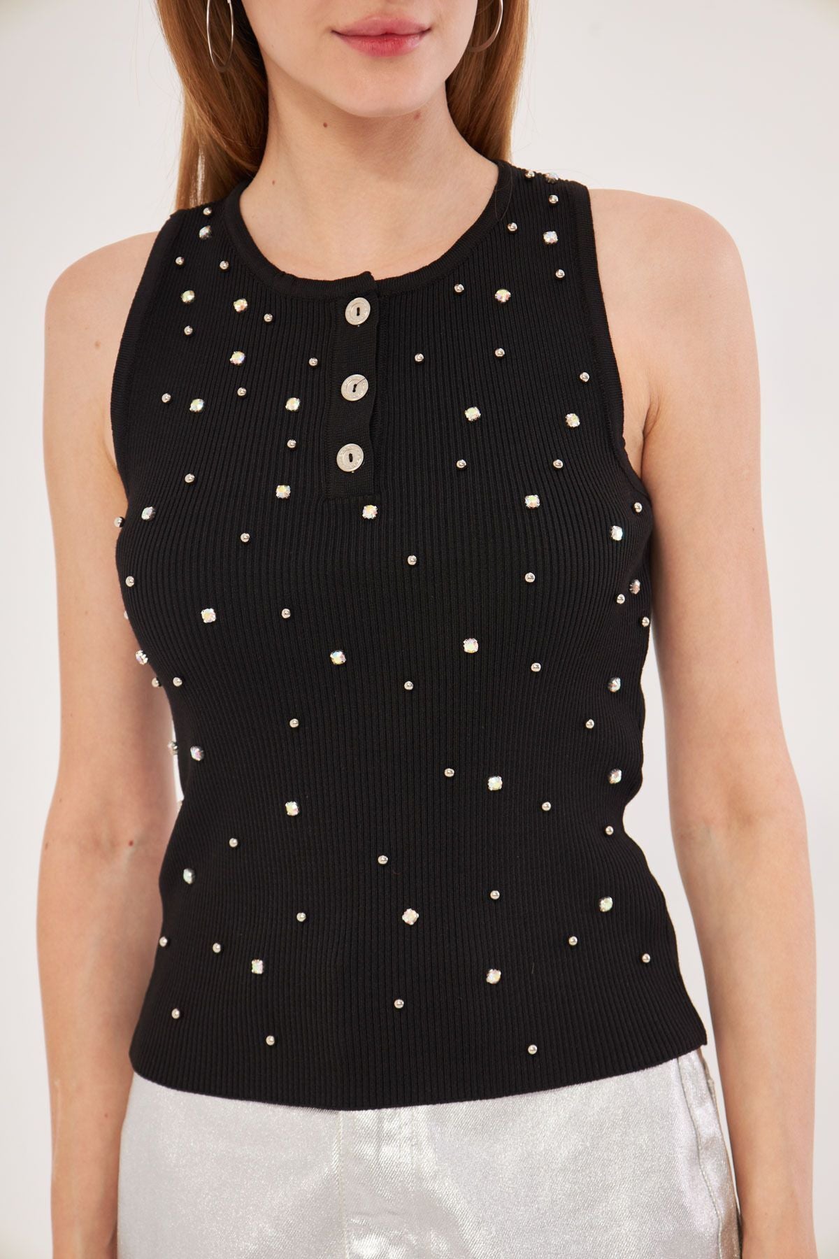 Female black collar buttoned front with stony beads sleeveless knitwear blouse ARM-24Y134008