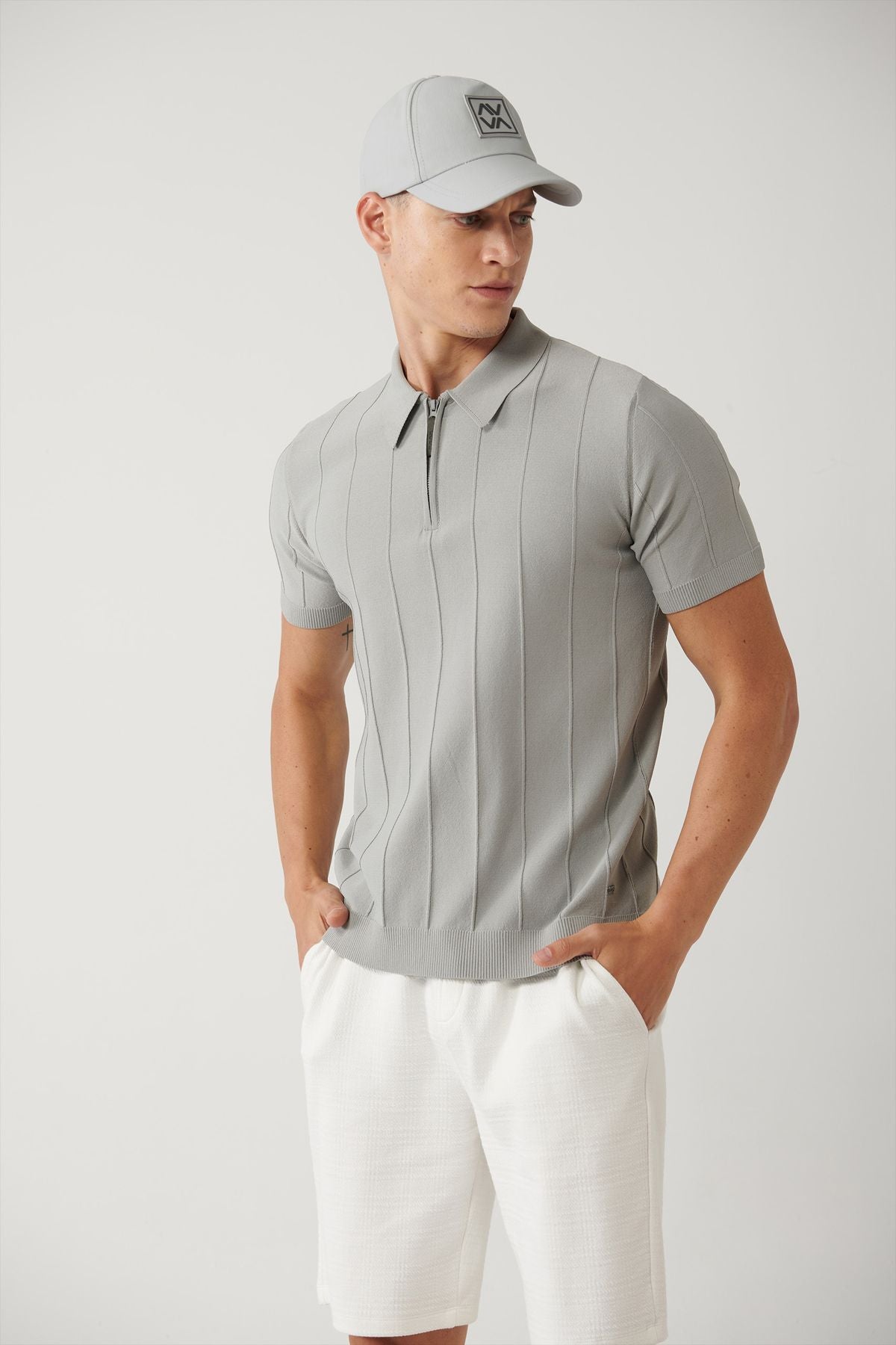 Men's gray zipper rayon wick braided polo collar knitwear T-shirt A41y5073