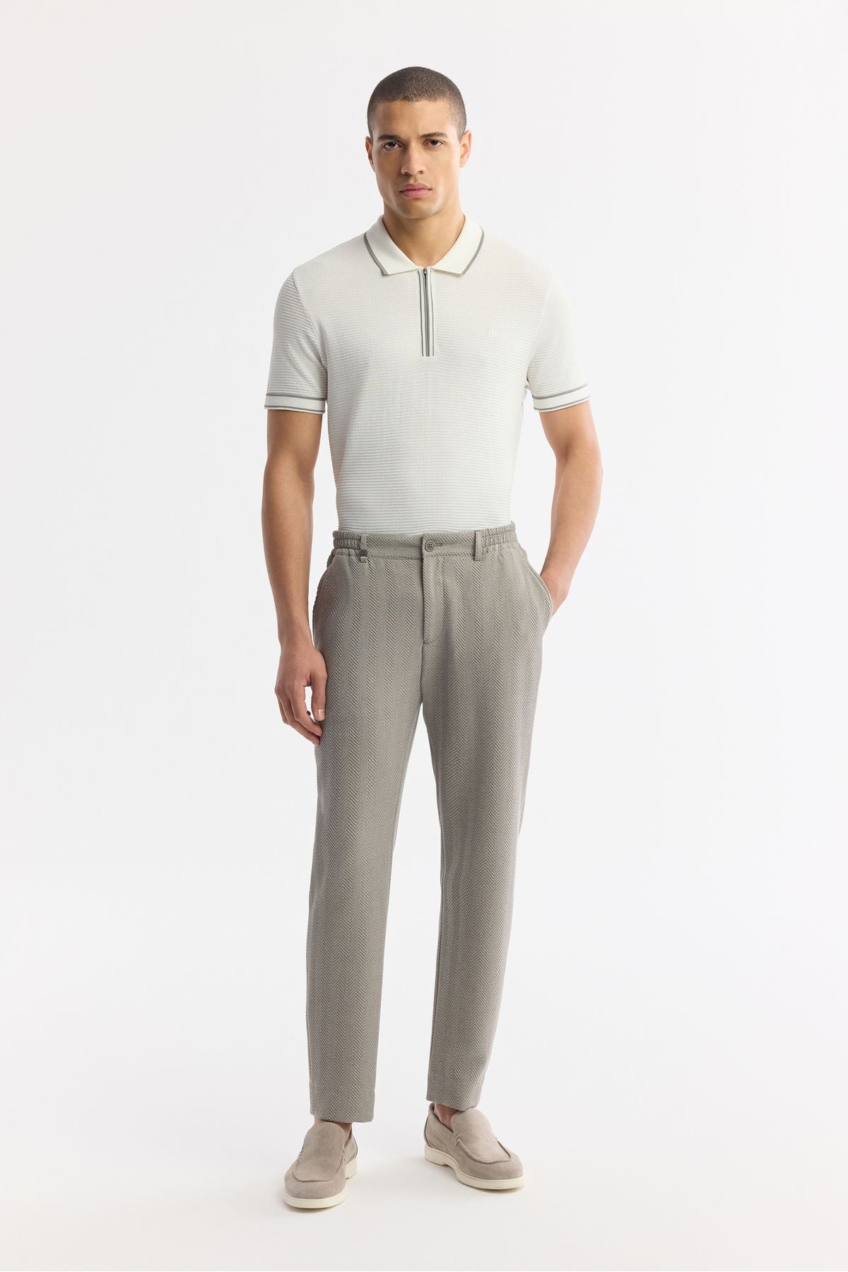 Men's gray side pocket wafer detailed bi stretch waist rubber pants A51y3211