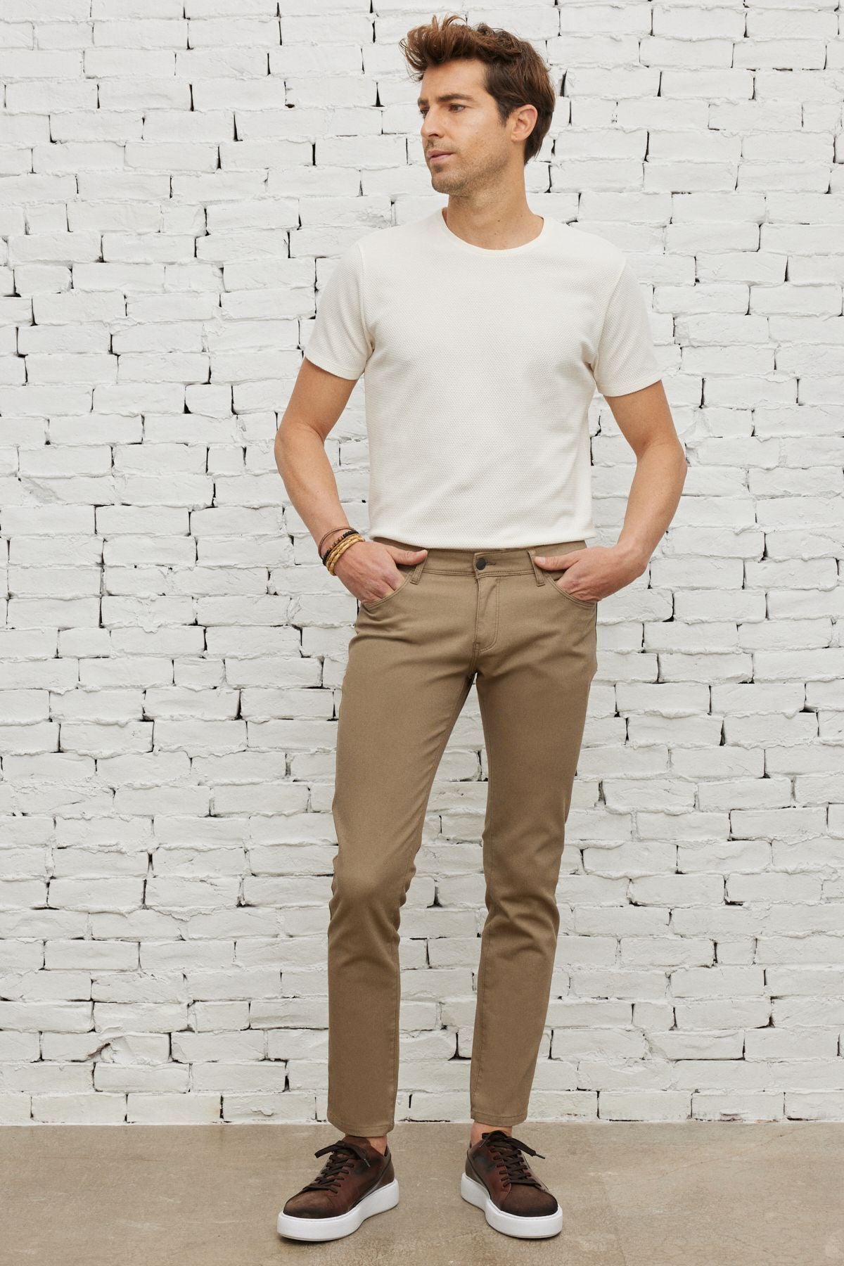 Men's Beige Slim Fit Narrow Cut 5 Pocket Amelor Flexible Pants