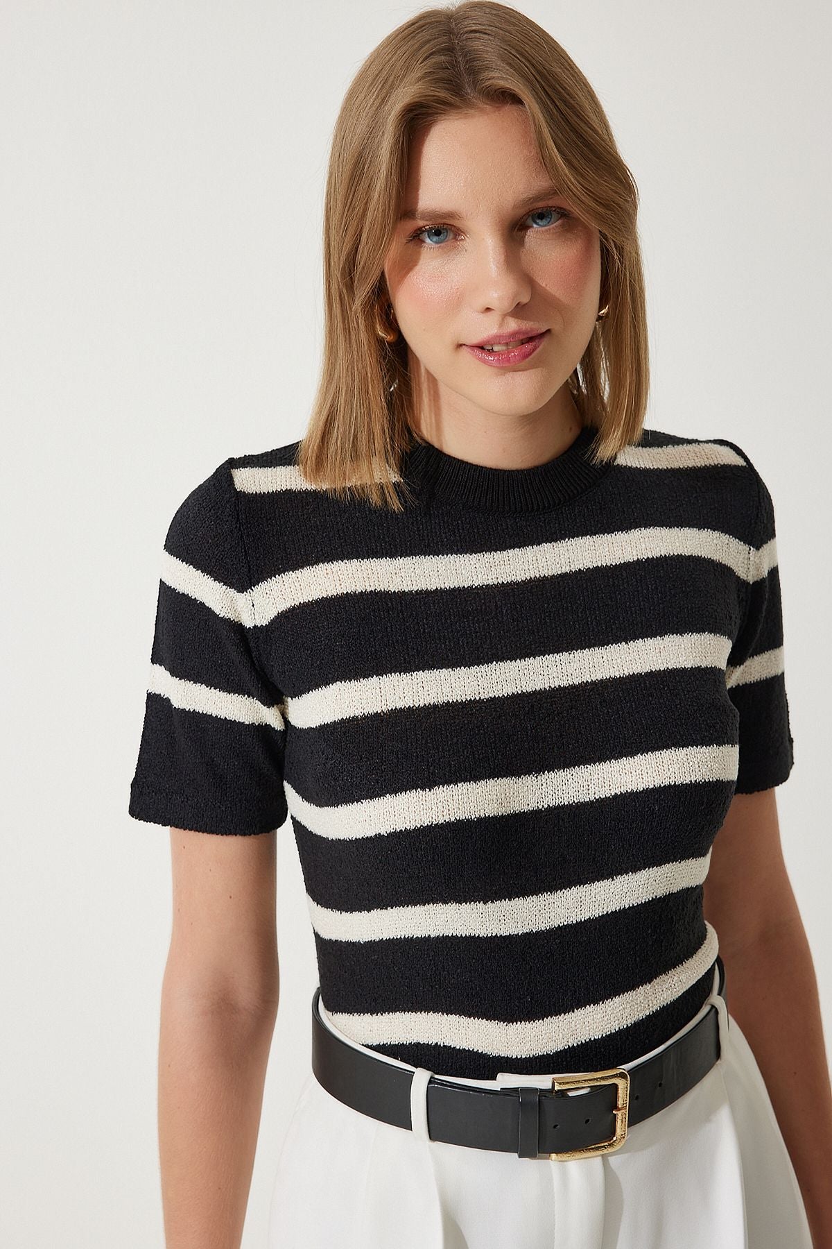 Female black contrast collar detailed summer knitwear blouse yy00208