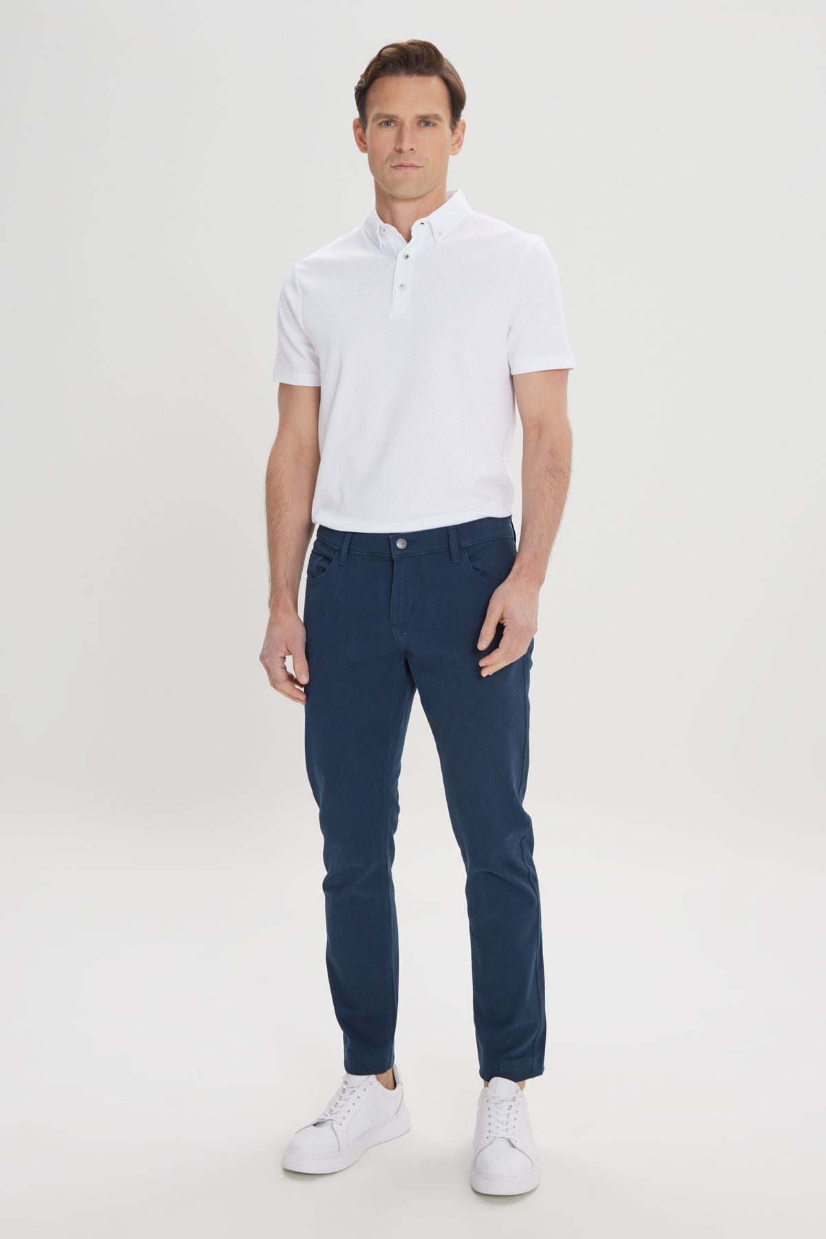 Men's navy blue slim fit narrow cut 5 pocket cotton canvas flexible chino pants