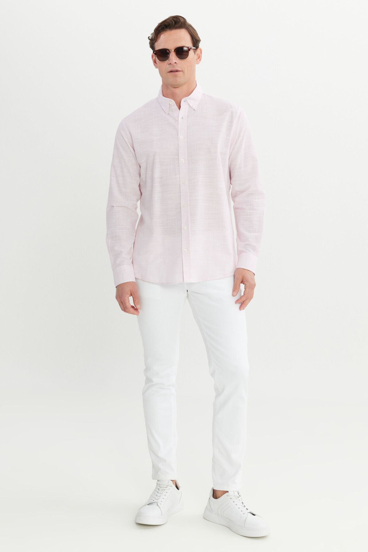Men's powder pink 100 %cotton comfort fit comfortable cut buttoned collar striped shirt