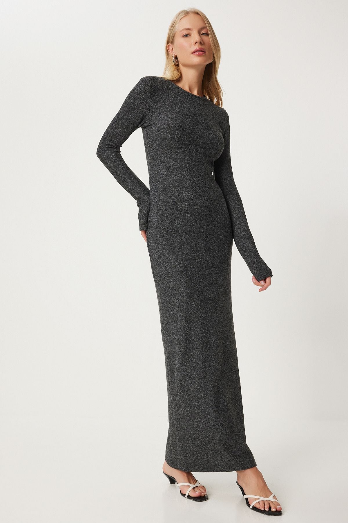 Female anthracite midi knitting dress surrounding the body FN03346