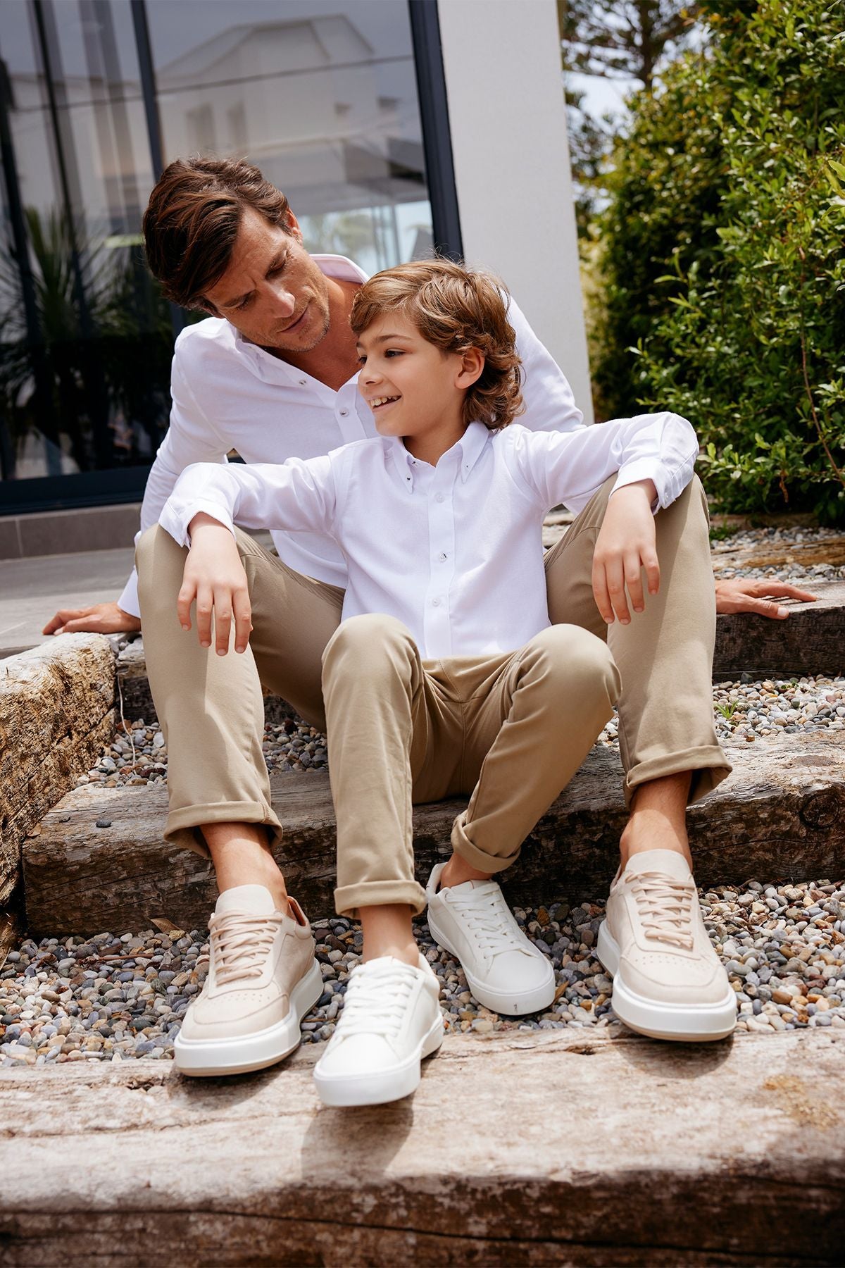 Men's beige slim fit narrow cut cotton flexible comfortable chino pants