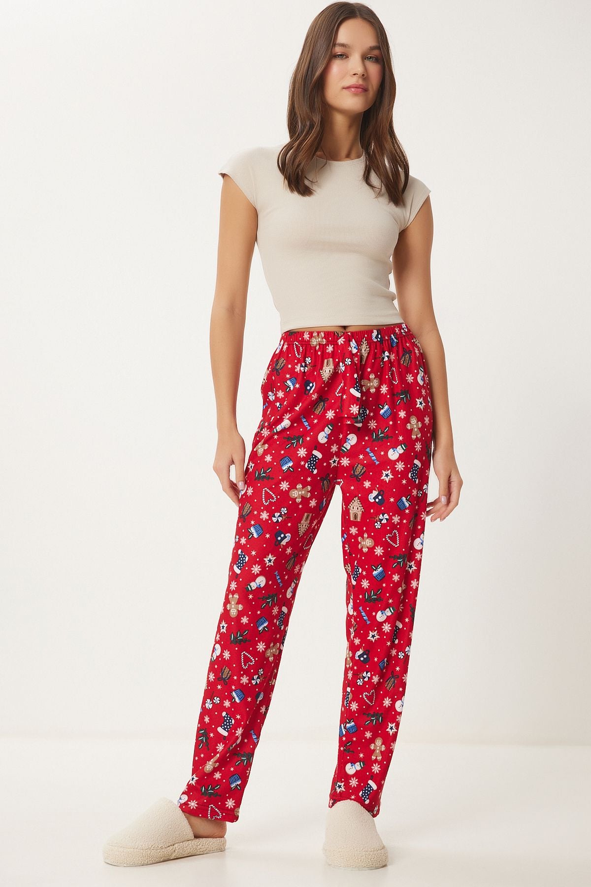 Woman Red White Patterned Soft textured knitting pajamas six Ce00089