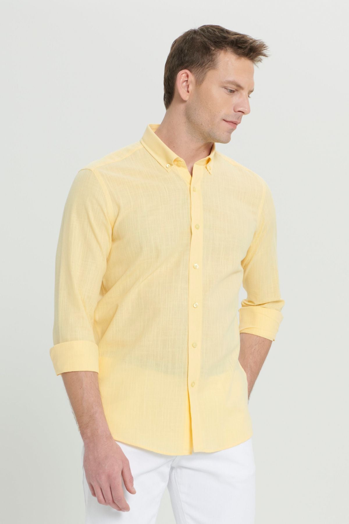 Men's yellow 100 %cotton breathing fabric oxford slim fit button with collar pennant shirt