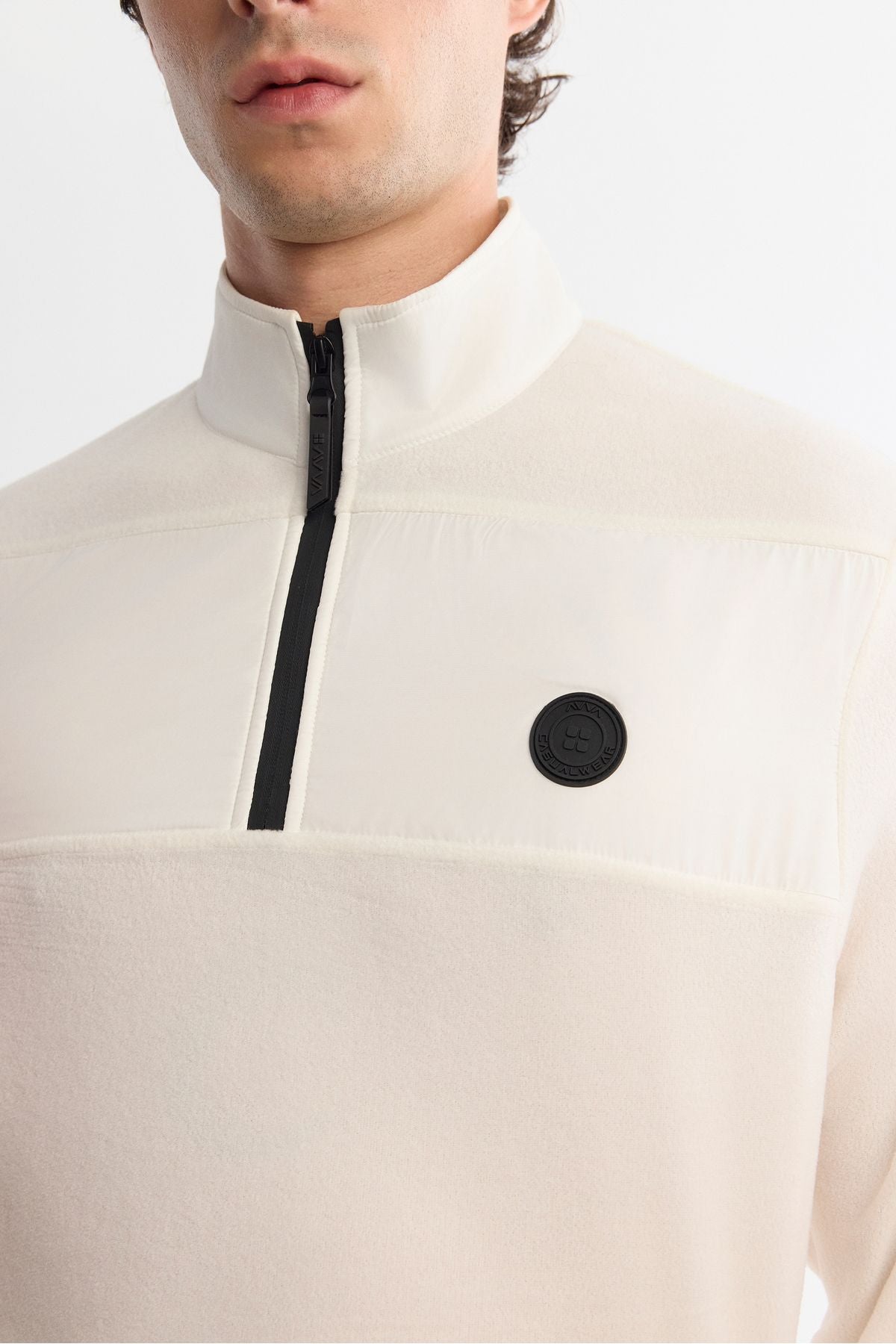 Men's Ecru Cool -resistant zipper upright collar polar sweatshirt A42y1380