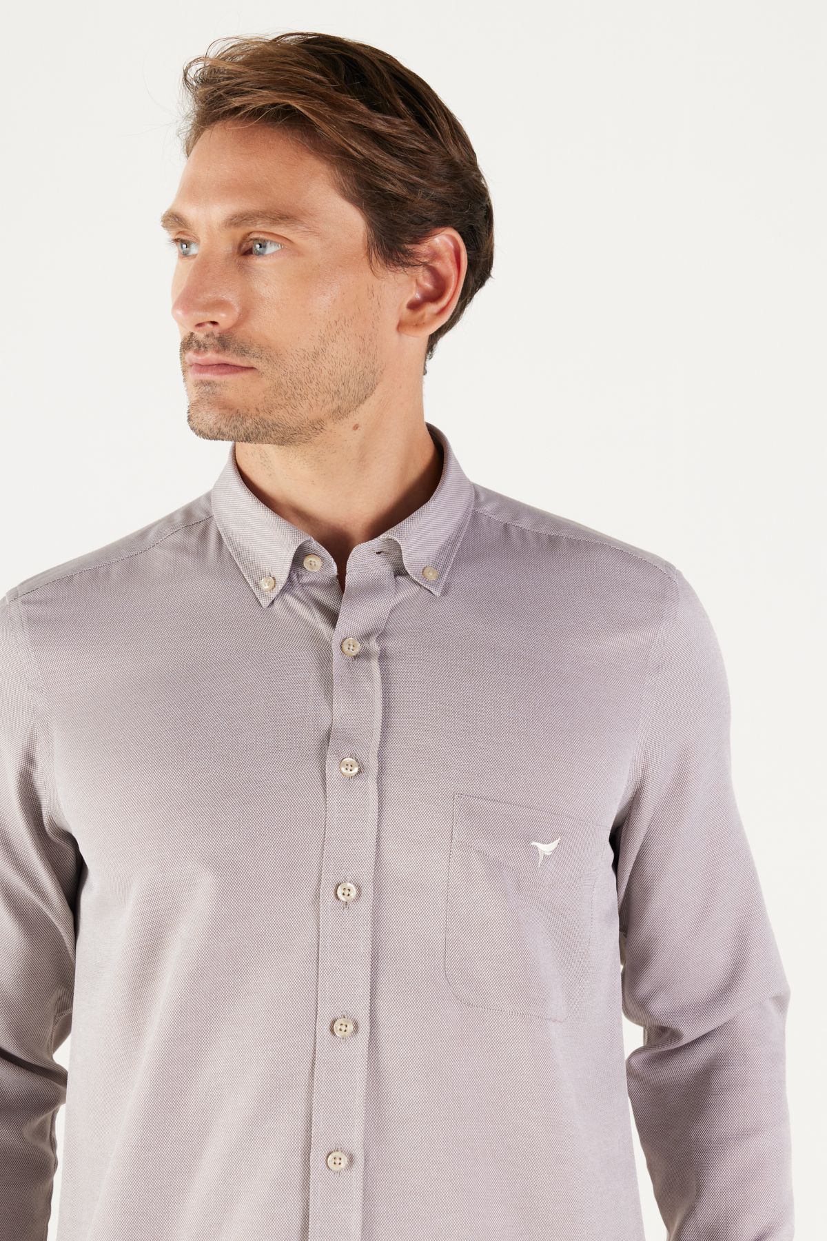 Men's brown slim fit narrow cut buttoned collar cotton pocket oxford shirt