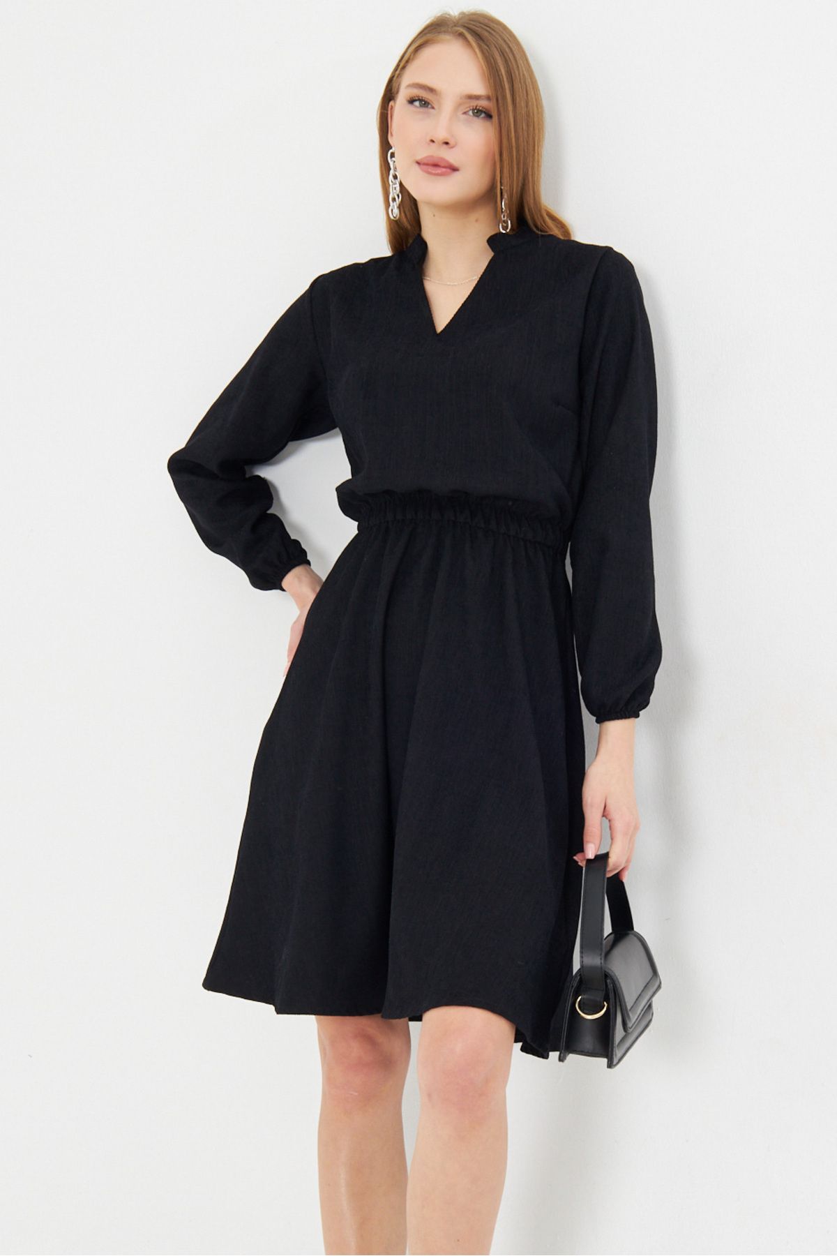 Female Black Velvet V-Yaka Waist Fine Wick with Rubber Clash Dress ARM-25K001049