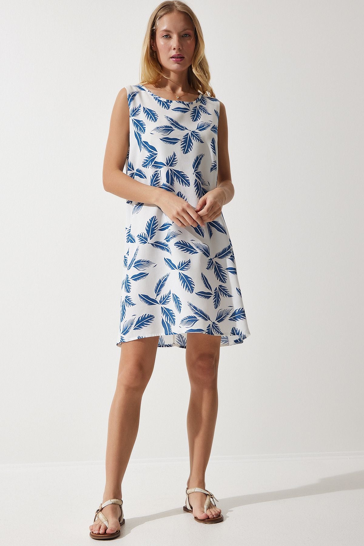 Woman White Navy Blue Patterned Kenten Viscose Mini Dress BH00343