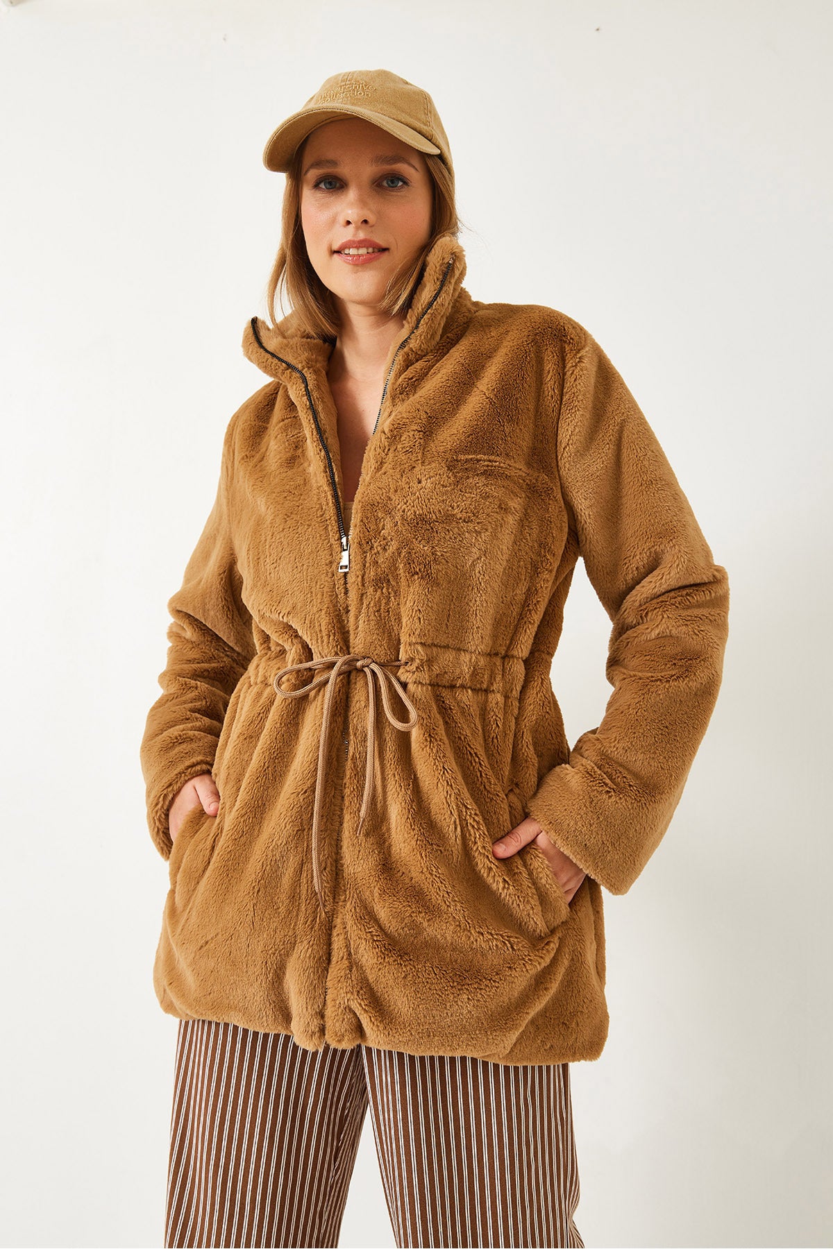 Women's Zippered Long Waist Elastic Fur Coat 2049 60141006
