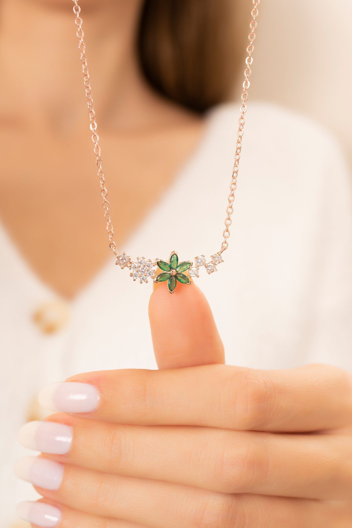 Remember Me Flower Green Stone 14 K Rose Gold Plated Women Necklace