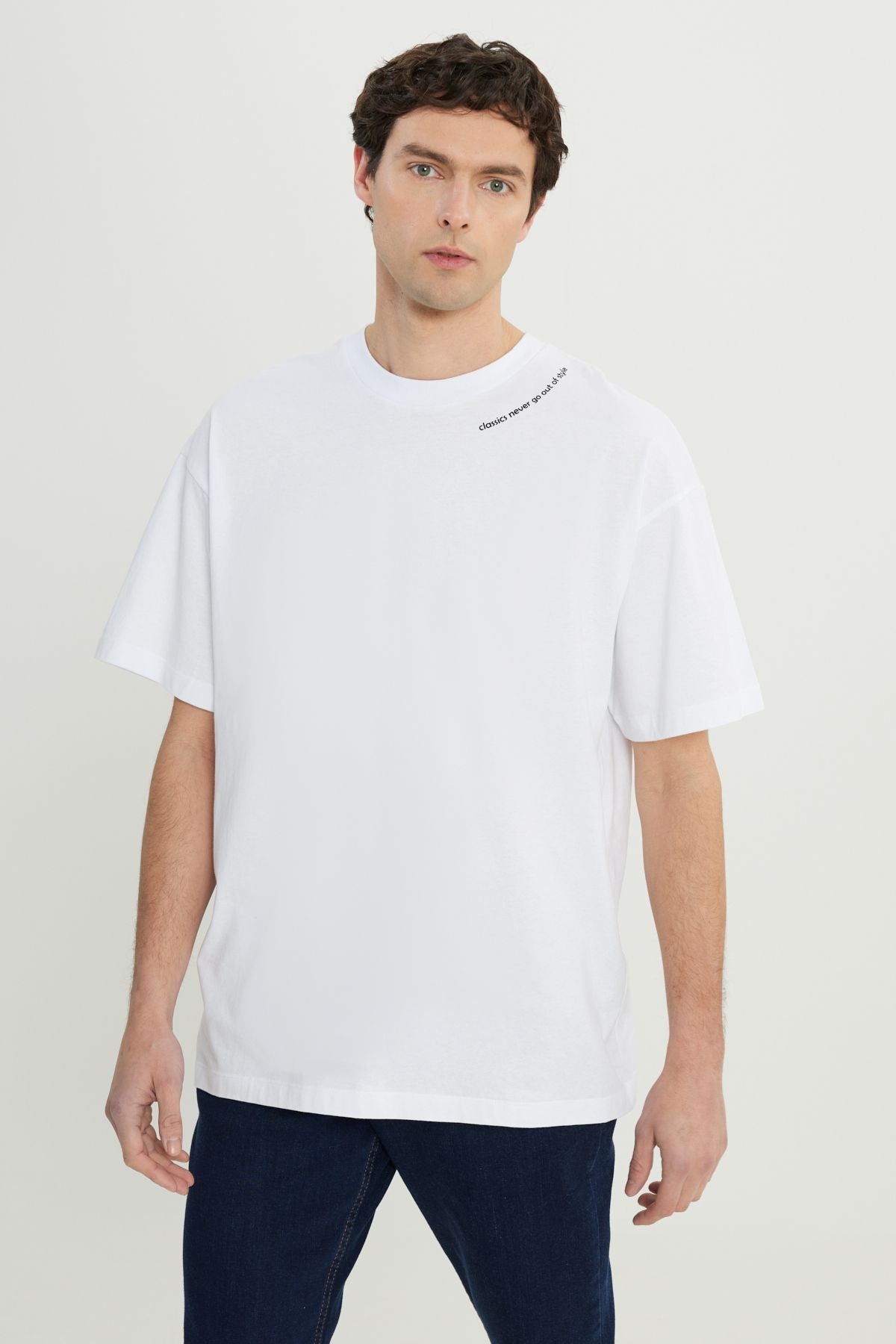 Men's White 100 %Cotton Oversizle Fit Casual Cut Bicycle Printed T -shirt